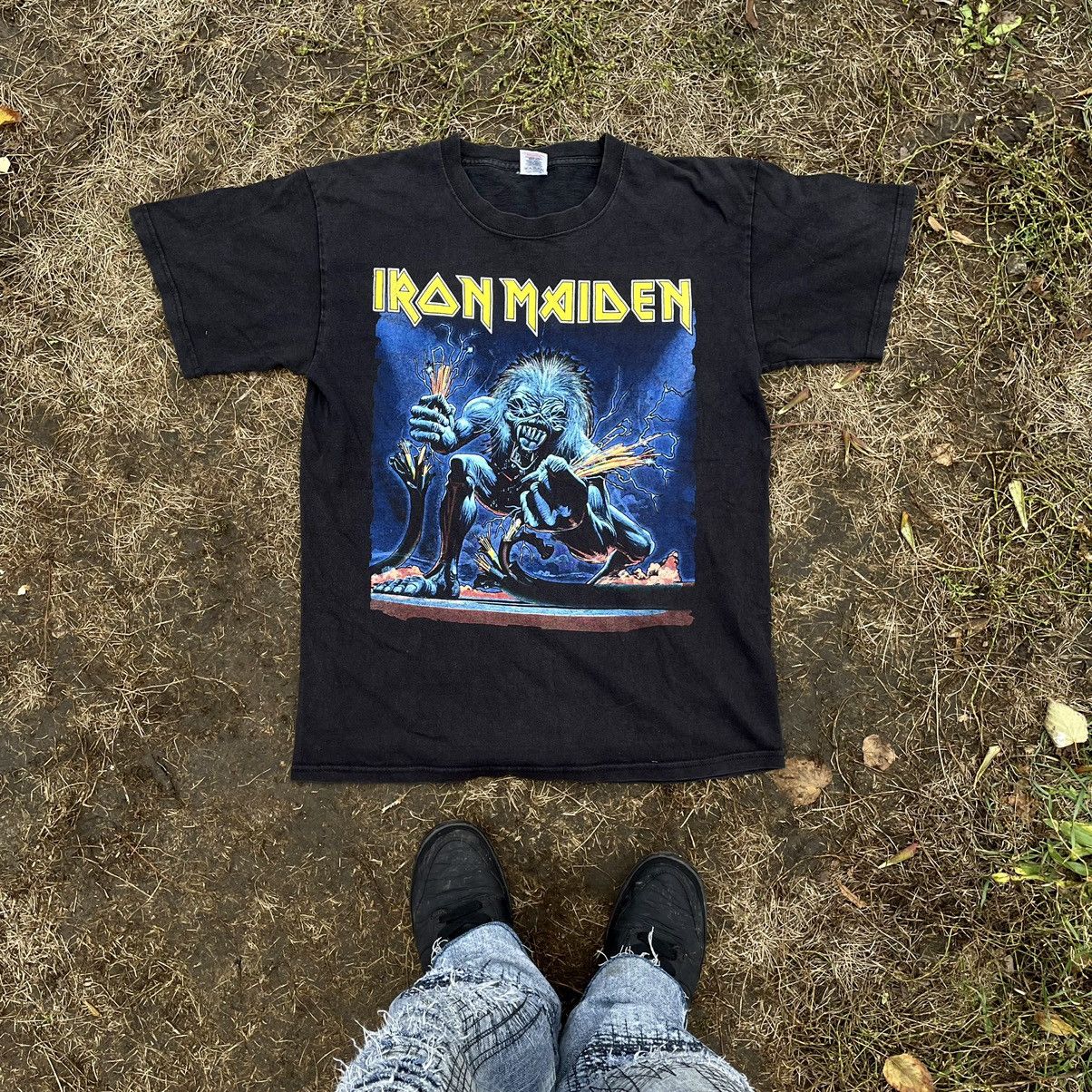Vintage Vintage 90s Iron Maiden Band Tee Graphic Grunge Streetwear L Size US L / EU 52-54 / 3 - 1 Thumbnail