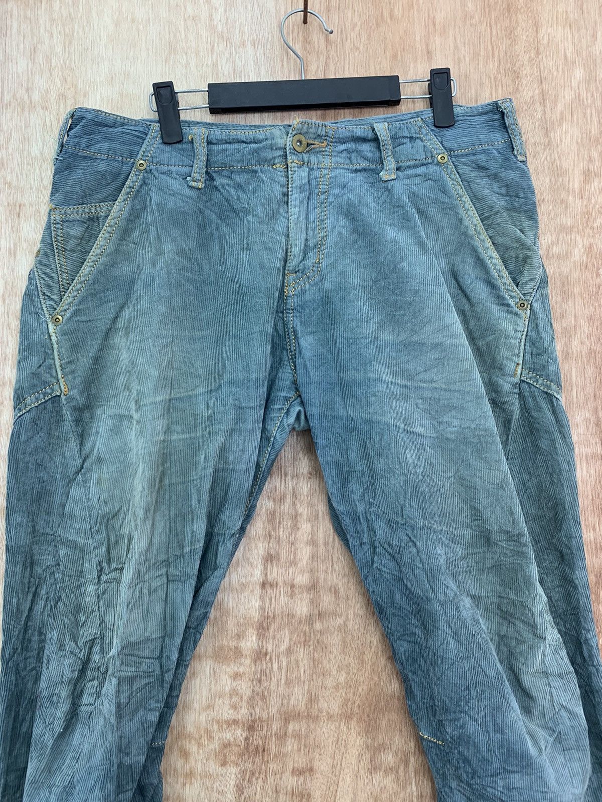 Japanese Brand Conduroy Pants Curve Buckle Back Vintage Japanese Branded Size US 33 - 2 Thumbnail