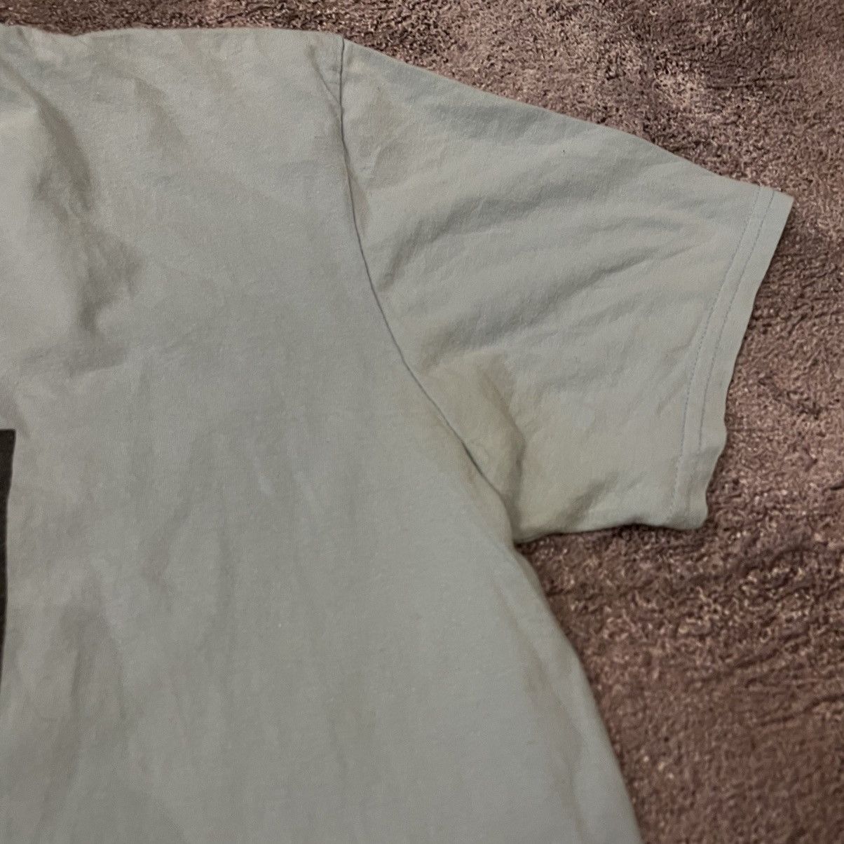 Vintage Vintage 90s Oasis Band Graphic Tee Cream Indie Skate Boxy L Size US L / EU 52-54 / 3 - 6 Thumbnail