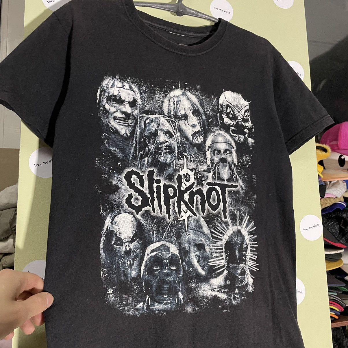 Vintage Vintage Y2K Slipknot Band Tee Graphic Horror Punk Cropped M Size US M / EU 48-50 / 2 - 5 Thumbnail