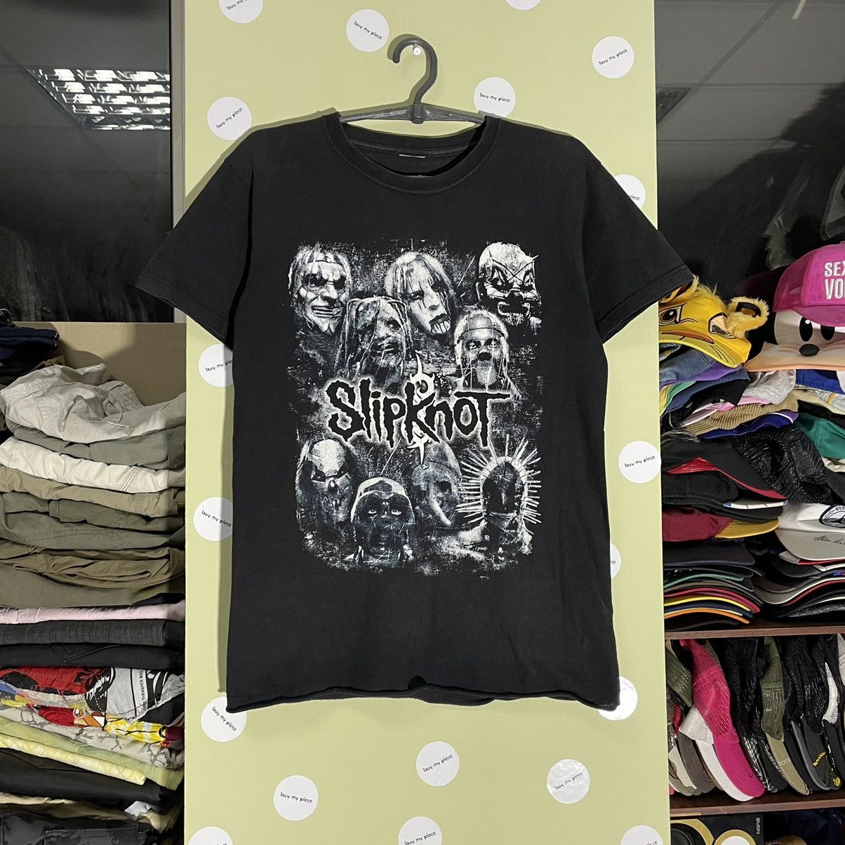 Vintage Vintage Y2K Slipknot Band Tee Graphic Horror Punk Cropped M Size US M / EU 48-50 / 2 - 2 Thumbnail