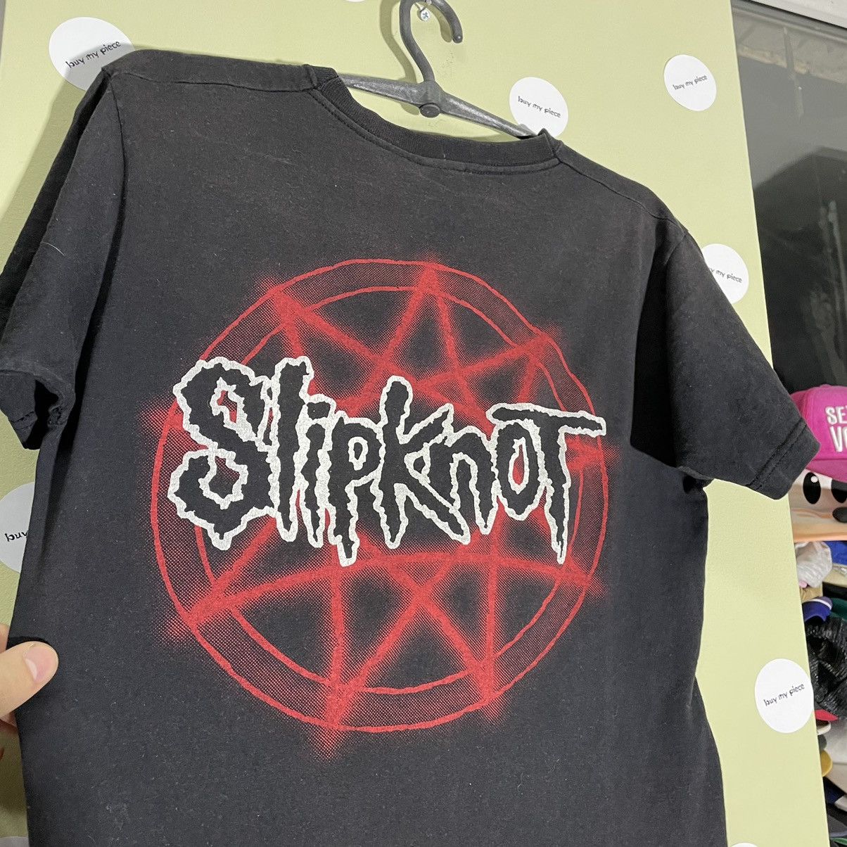 Vintage Vintage Y2K Slipknot Band Tee Graphic Horror Punk Cropped M Size US M / EU 48-50 / 2 - 6 Thumbnail