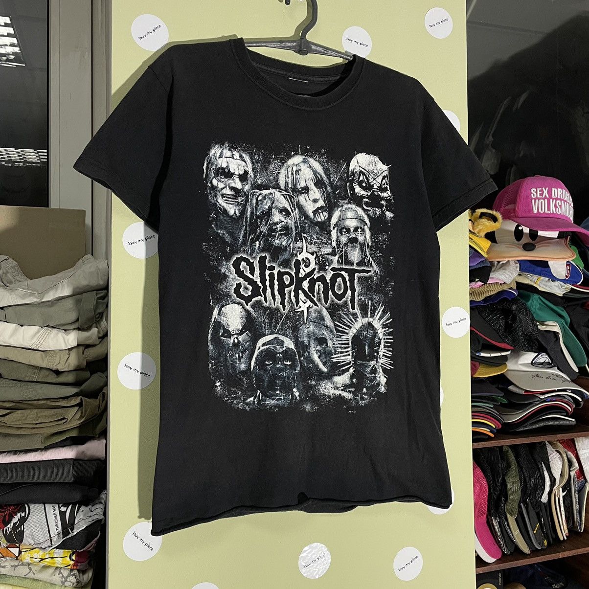 Vintage Vintage Y2K Slipknot Band Tee Graphic Horror Punk Cropped M Size US M / EU 48-50 / 2 - 1 Thumbnail