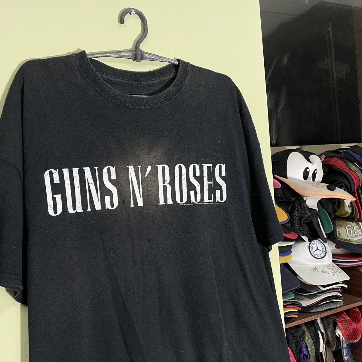 Vintage Vintage Guns N Roses Band Tee Sun Faded Graphic Tee Slim XL Size US XL / EU 56 / 4 - 4 Thumbnail