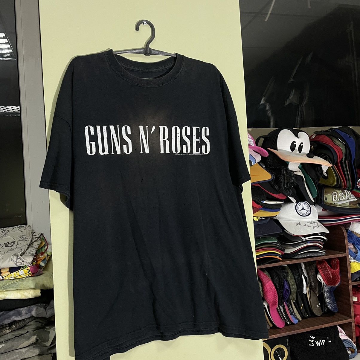 Vintage Vintage Guns N Roses Band Tee Sun Faded Graphic Tee Slim XL Size US XL / EU 56 / 4 - 2 Thumbnail