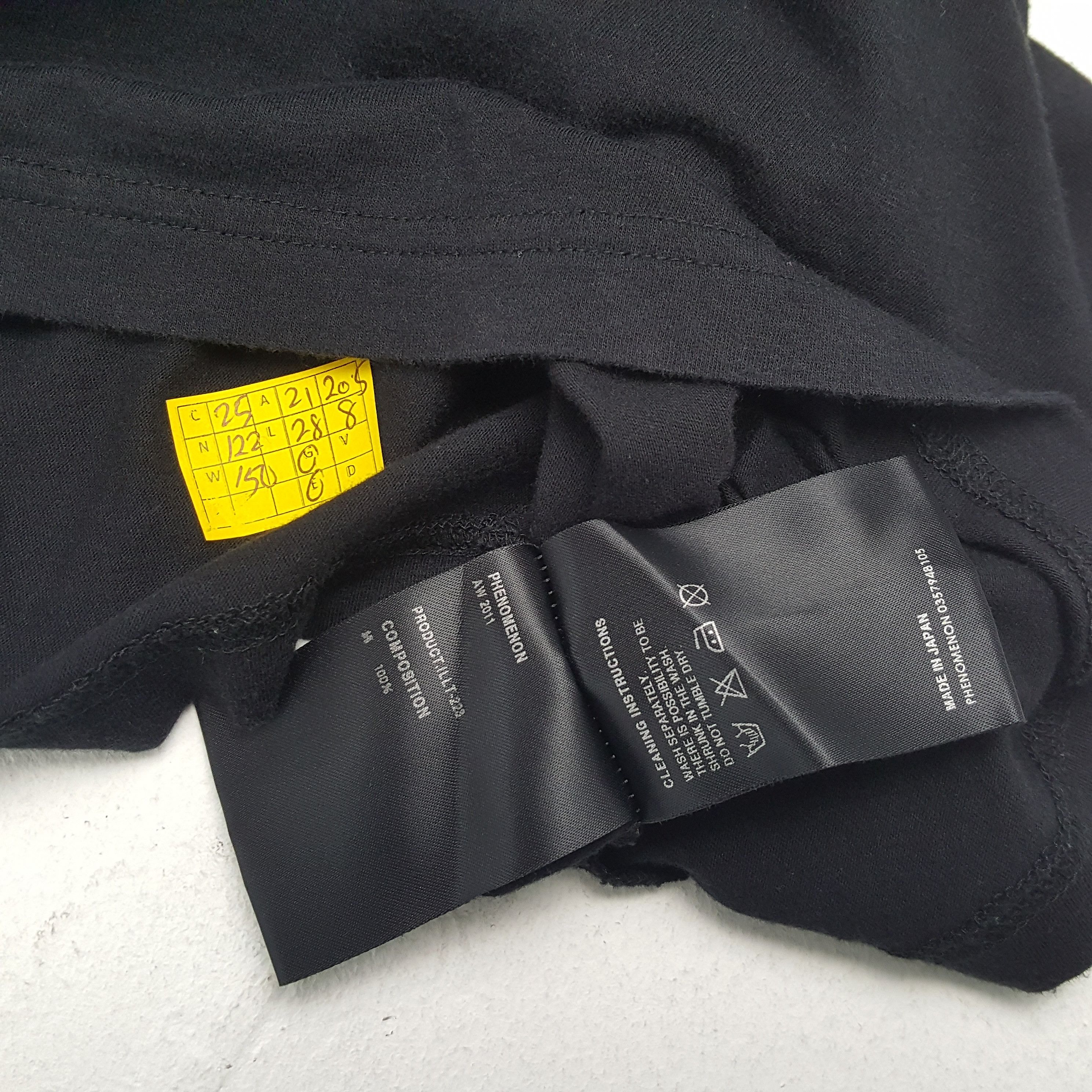 Japanese Brand × PHENOMENON × Vintage Vintage PHENOMENON Japanese Brand T-Shirts Size US L / EU 52-54 / 3 - 4 Thumbnail