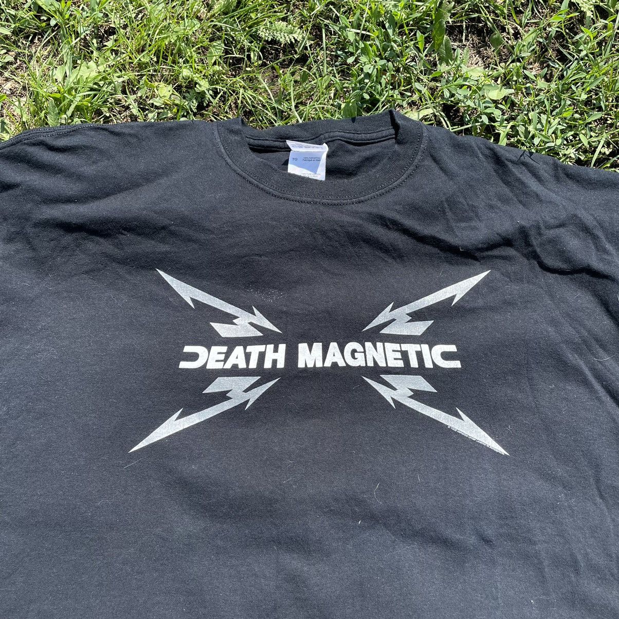 Vintage Vintage Y2K Death Magnetic Graphic Tee Grunge Punk Baggy XL Size US XL / EU 56 / 4 - 4 Thumbnail