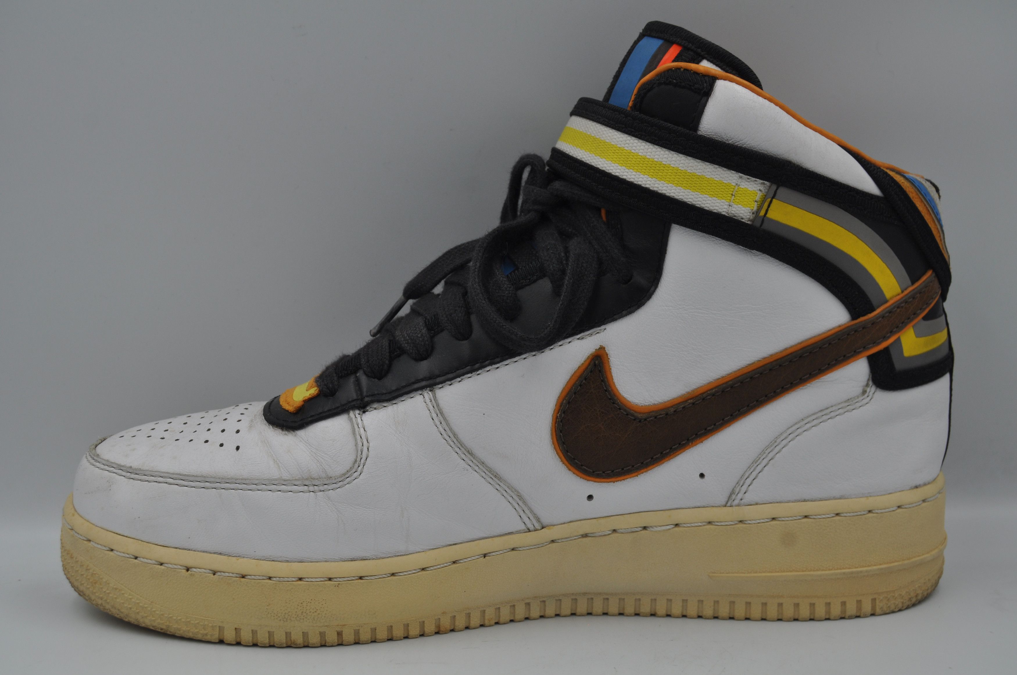 Nike × Riccardo Tisci Nike - Riccardo Tisci - 2014 - Air Force 1 Mid SP RT Size US 9.5 / EU 42-43 - 3 Thumbnail
