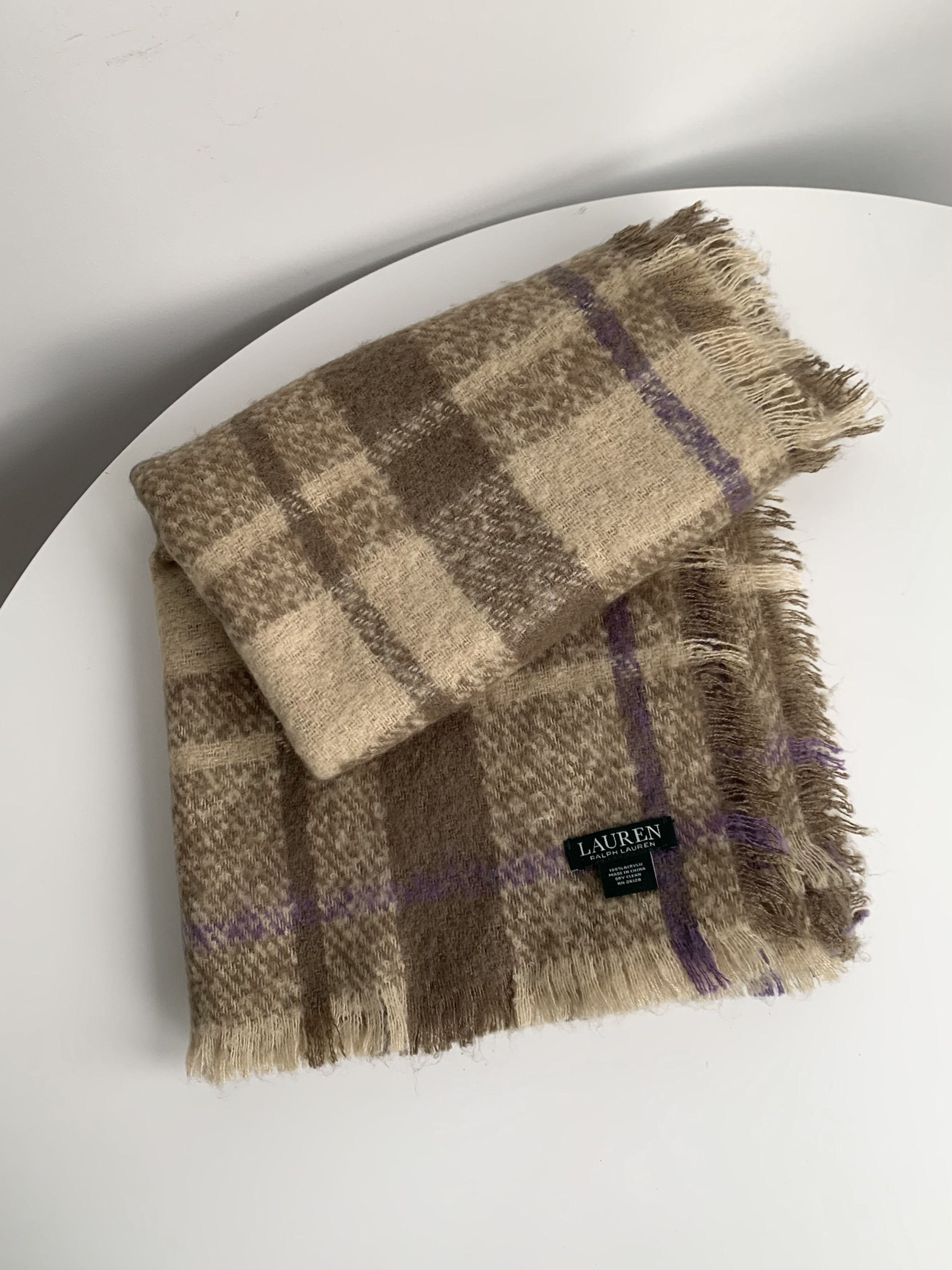 Lauren Ralph Lauren Vintage Lauren Ralph Lauren Big Scarf Size ONE SIZE - 1 Thumbnail