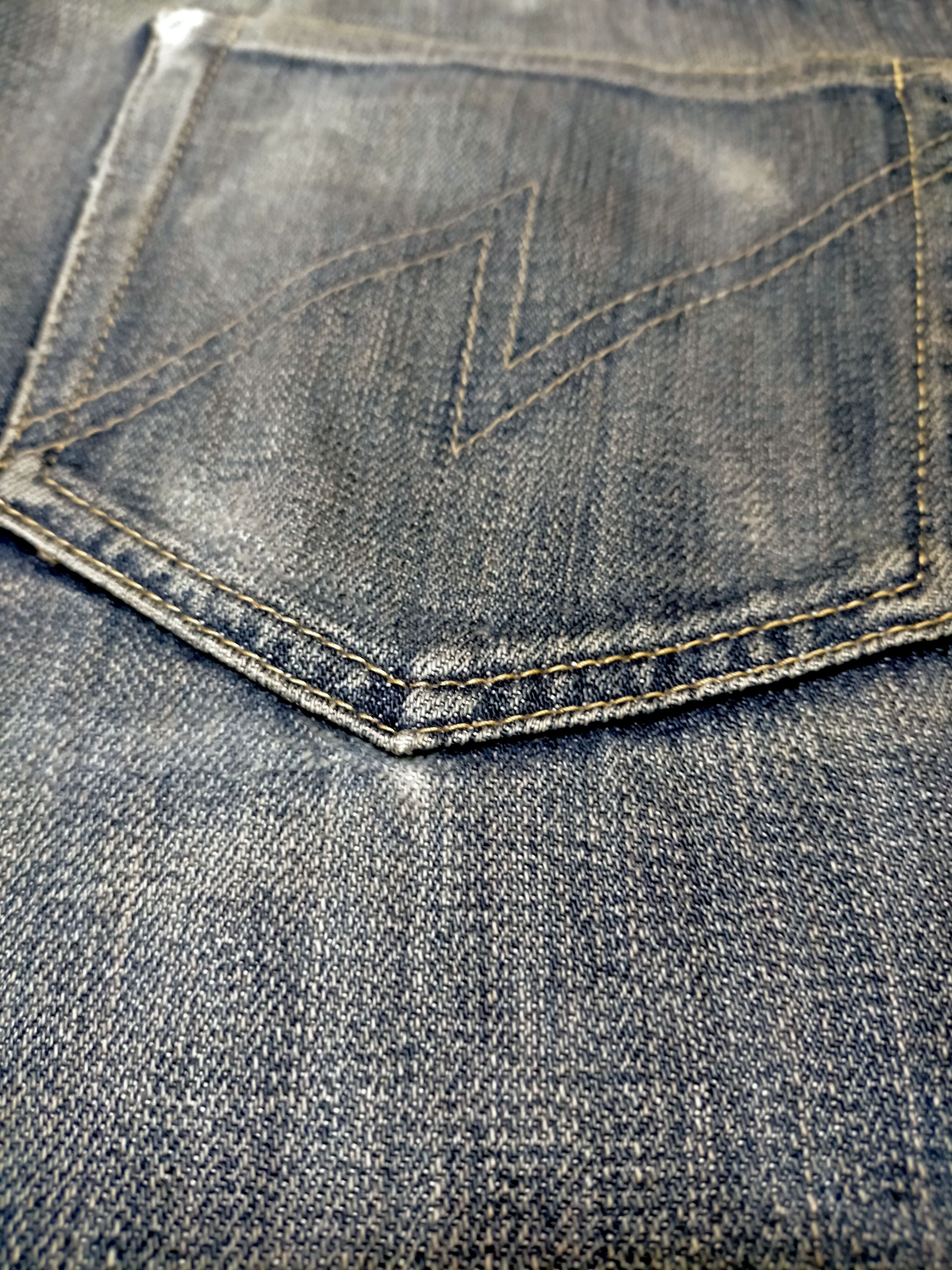 Neighborhood Neighborhood Distress Selvage Denim Size US 33 - 16 Thumbnail