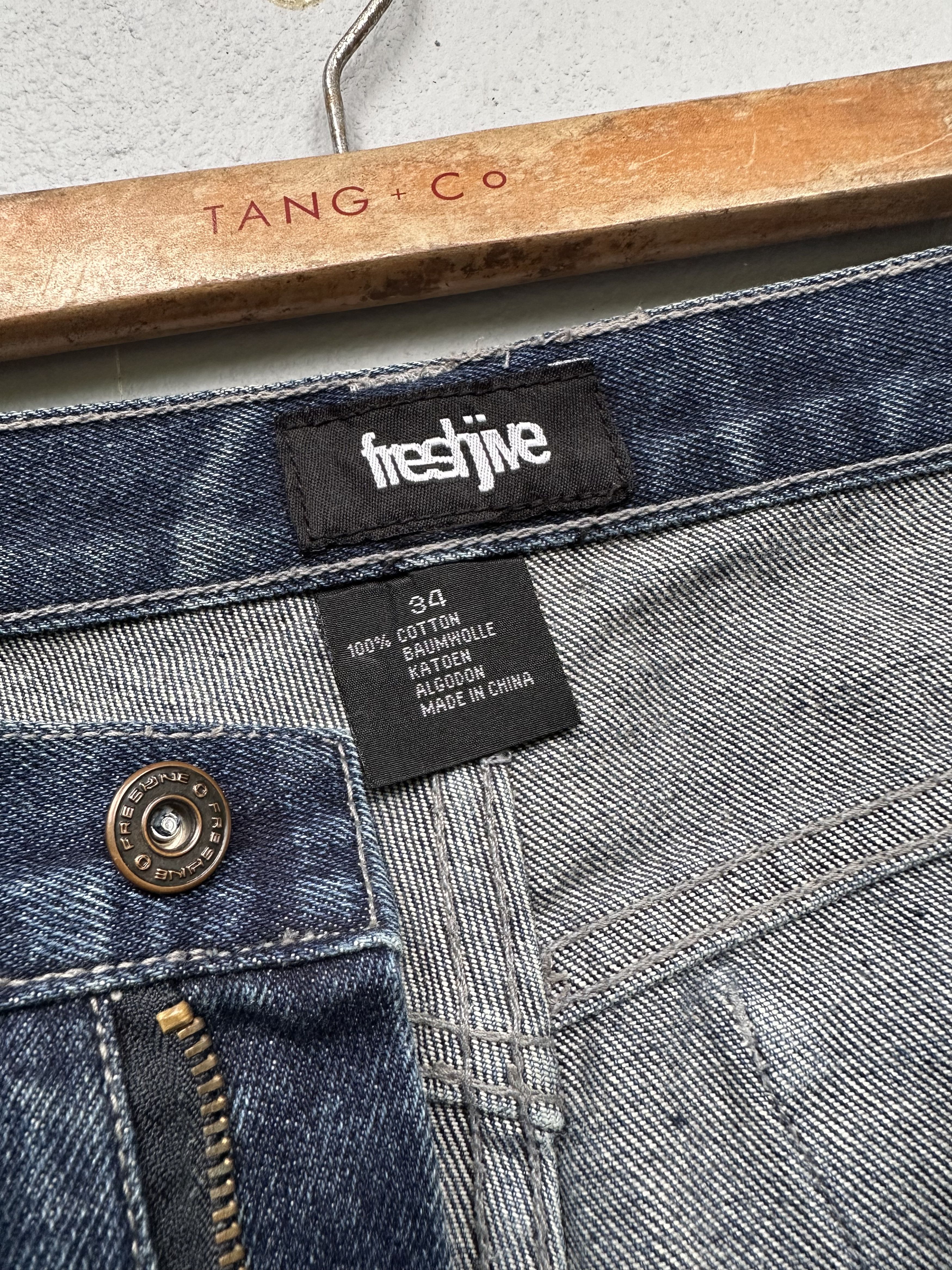 Freshjive Vintage 90s Freshjive Baggy Denim Jeans Size US 34 / EU 50 - 20 Thumbnail