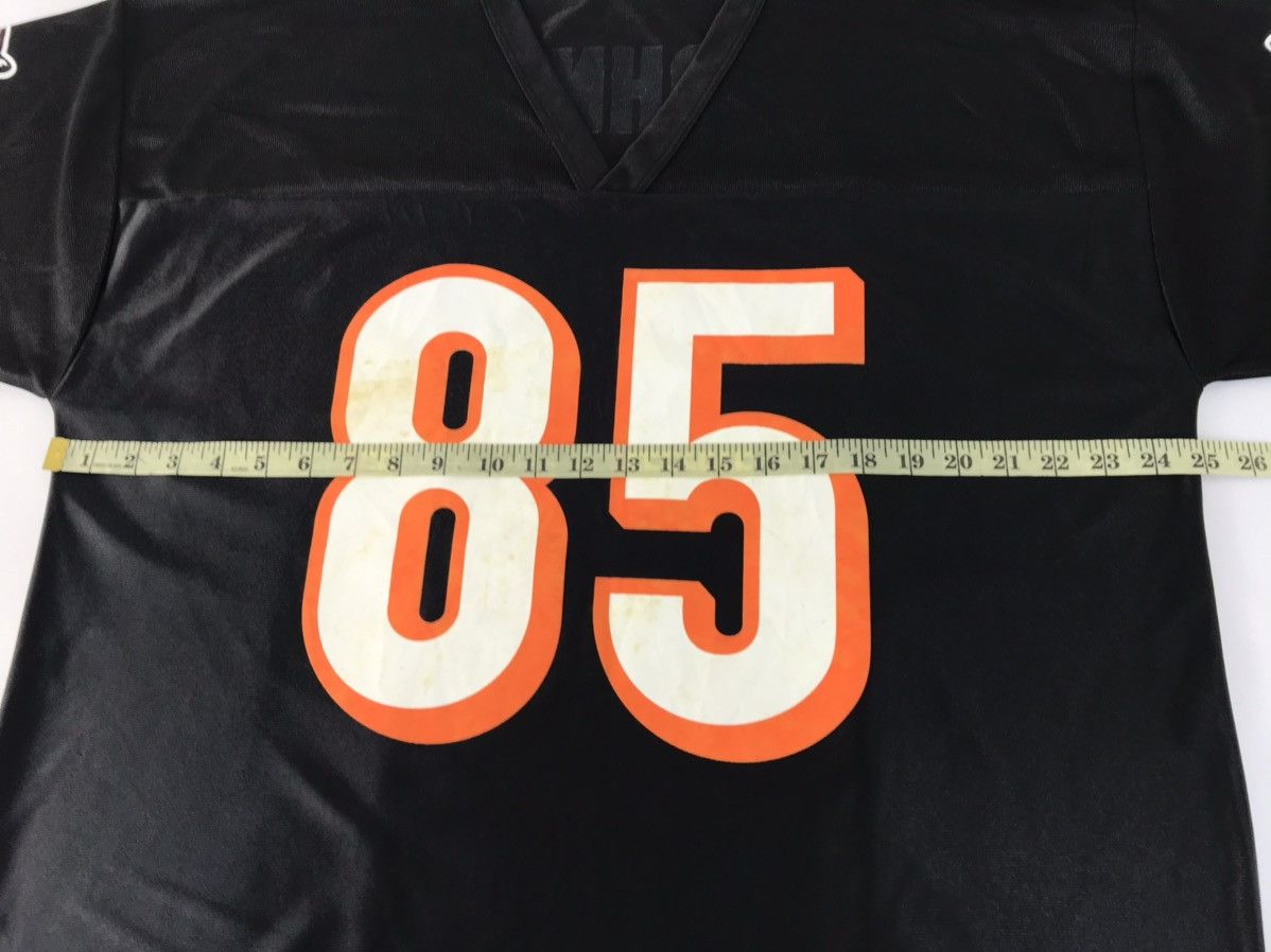NFL NFL Players Cincinmati Bengals Chad Johnson 85 V Neck Tee Size US XL / EU 56 / 4 - 9 Thumbnail