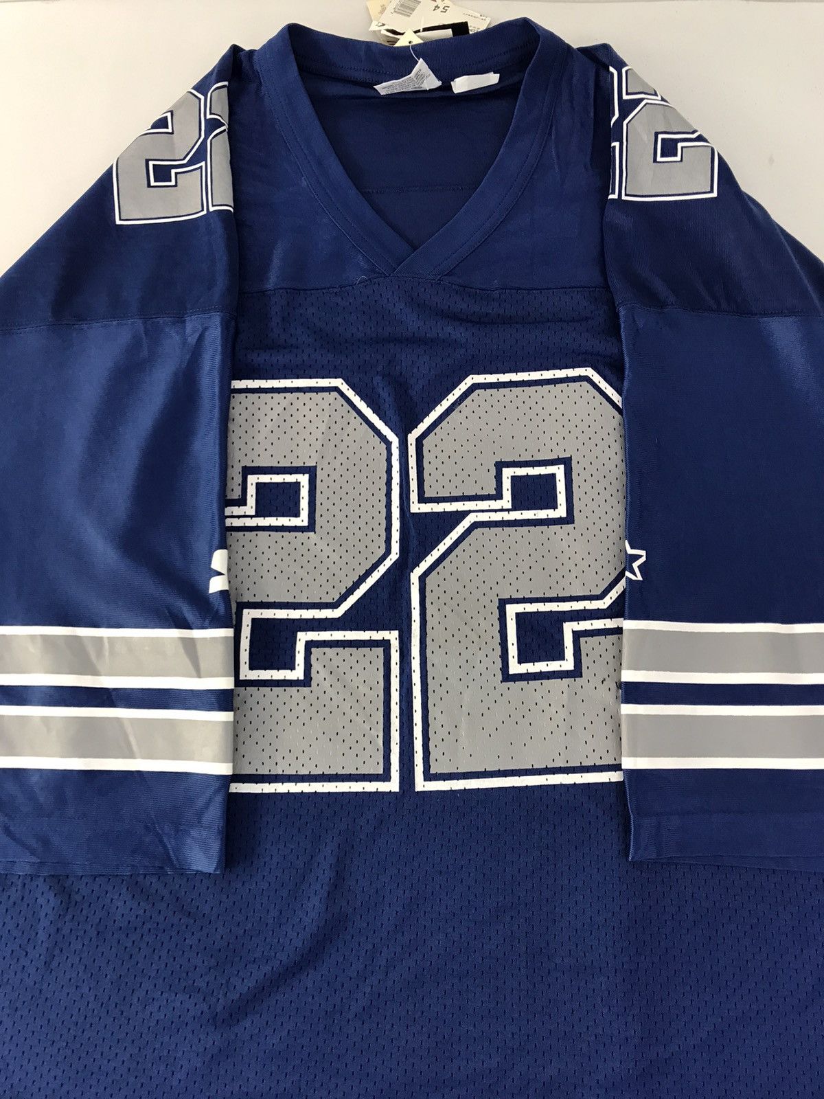 NFL Starters NFL Players Emmith Smith 22 Dallas Cowboys V Neck Size US XXL / EU 58 / 5 - 5 Thumbnail