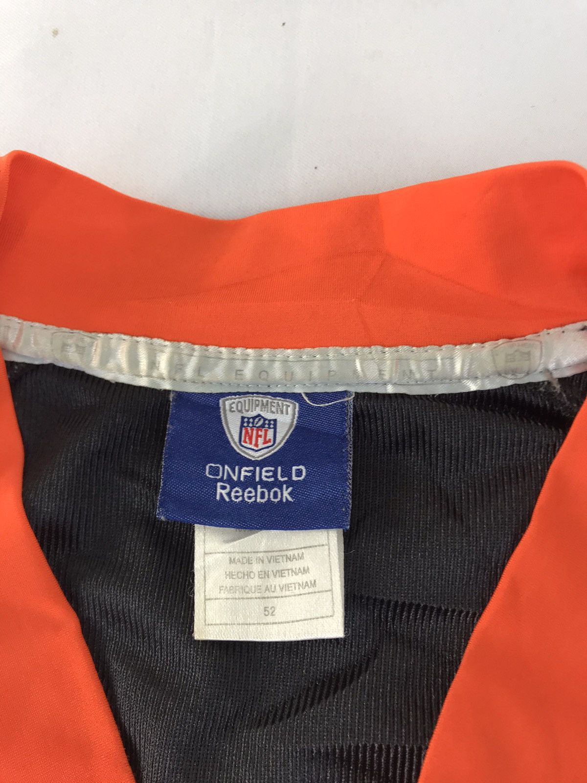 NFL Reebok NFL Players Cincinmati Bengals Rey Maualuga 58 V Neck Size US XL / EU 56 / 4 - 6 Thumbnail