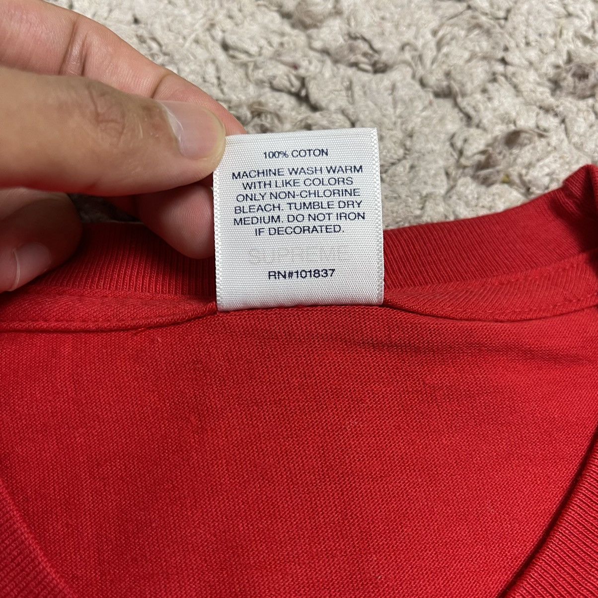 Supreme Supreme Bandana Red Box Logo T-shirt Size US M / EU 48-50 / 2 - 10 Thumbnail