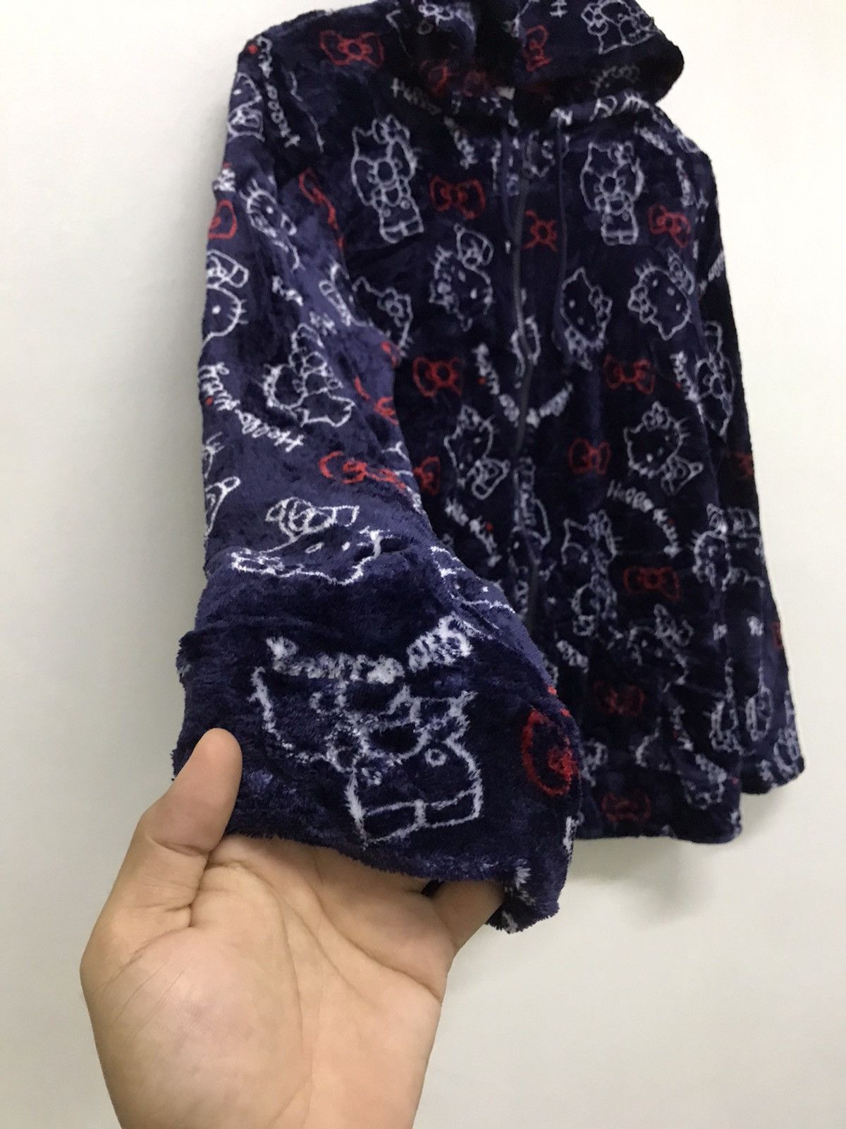Disney Nice❗️Hello Kitty Printed Fleeces Sweater Size US S / EU 44-46 / 1 - 6 Thumbnail