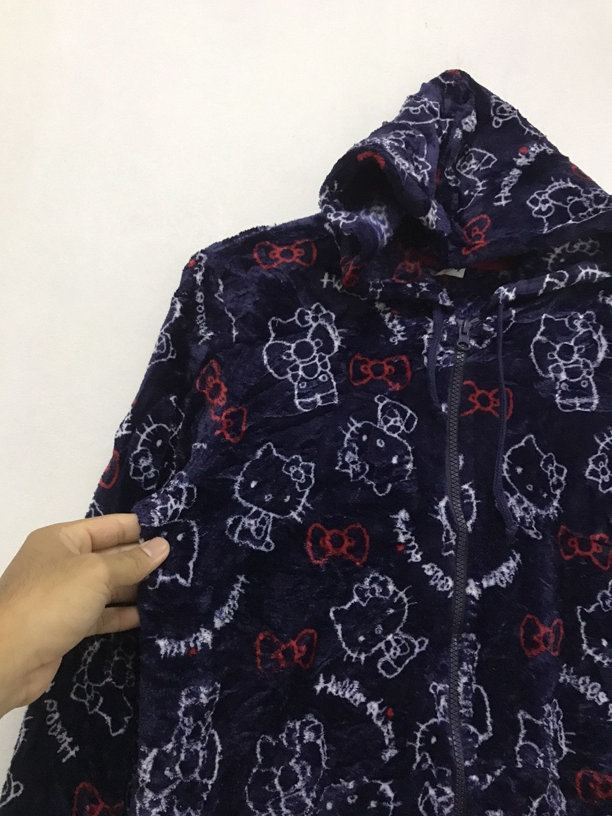 Disney Nice❗️Hello Kitty Printed Fleeces Sweater Size US S / EU 44-46 / 1 - 3 Thumbnail