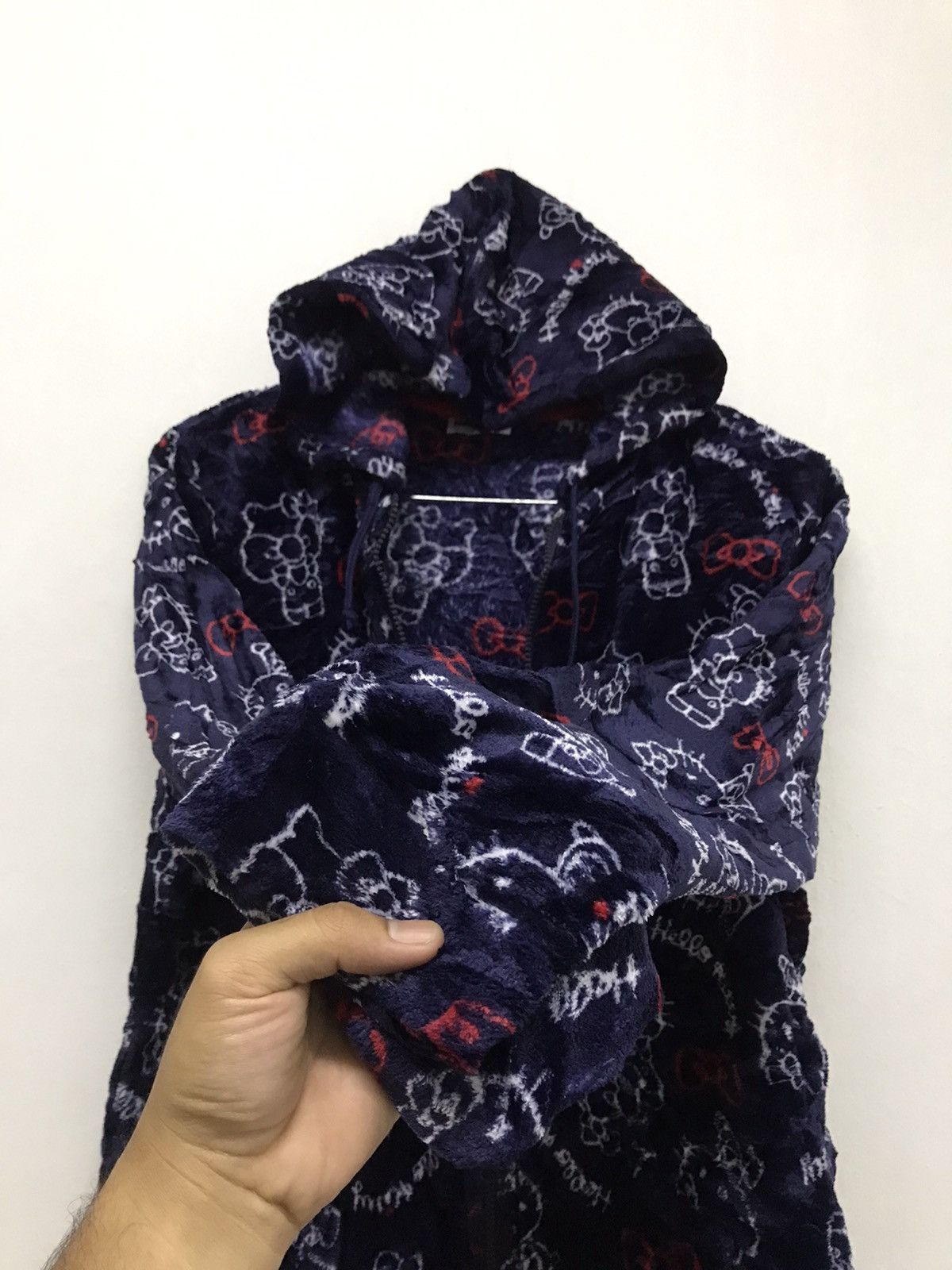 Disney Nice❗️Hello Kitty Printed Fleeces Sweater Size US S / EU 44-46 / 1 - 7 Thumbnail