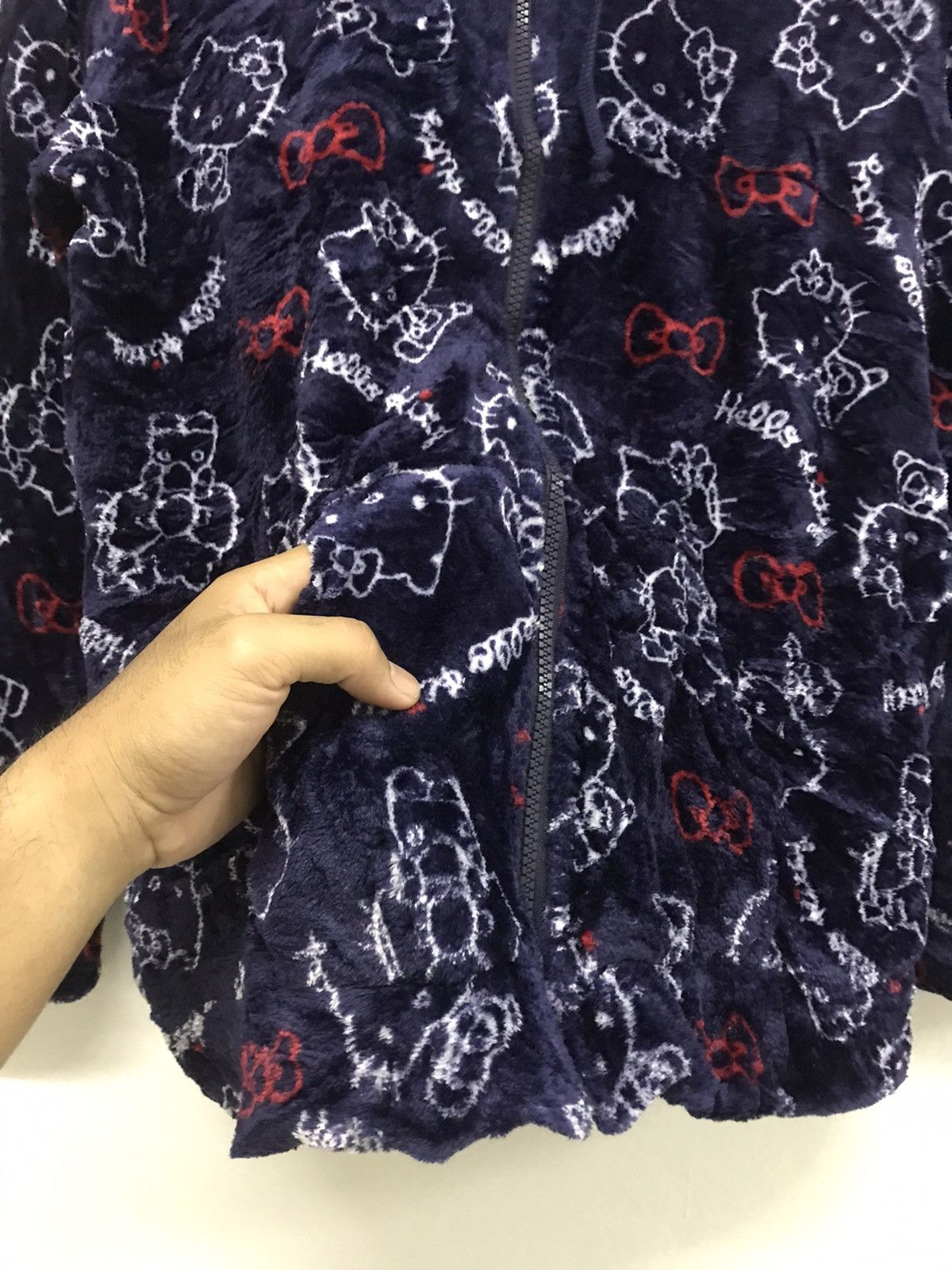 Disney Nice❗️Hello Kitty Printed Fleeces Sweater Size US S / EU 44-46 / 1 - 5 Thumbnail