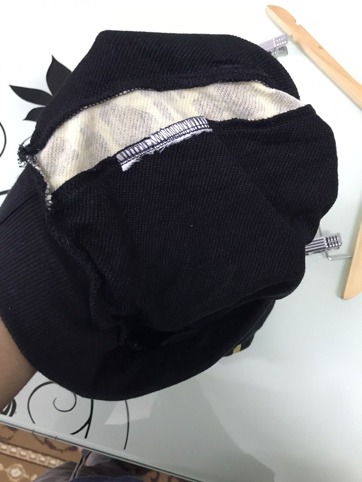 Japanese Brand Nice❗️Hello Kitty x Uniqlo 3 Quarters Sweatpants Size 27" / US 4 / IT 40 - 15 Thumbnail
