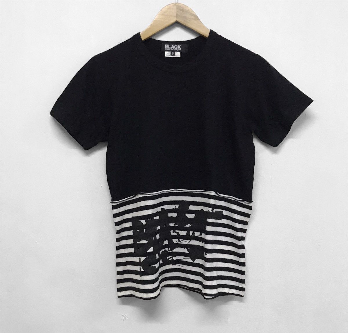 Comme des Garcons Vintage Comme des Garcons x Black T-Shirt Size S / US 4 / IT 40 - 1 Thumbnail