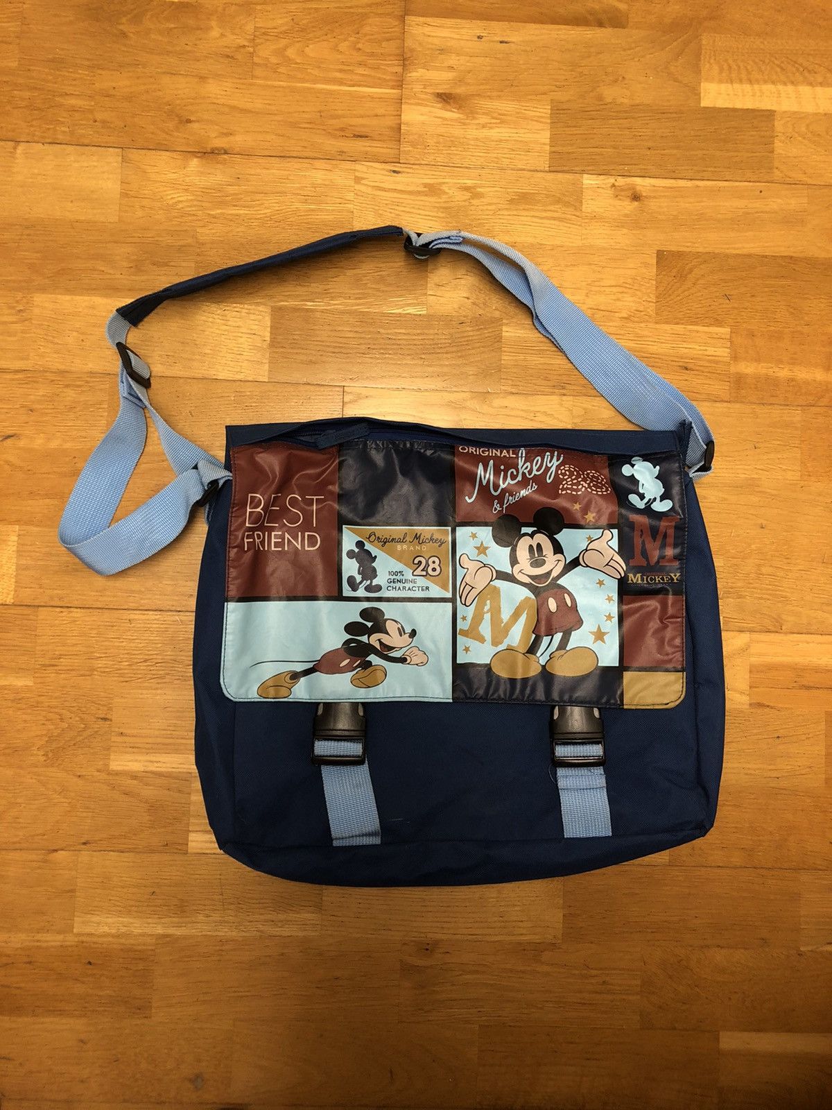Disney DISNEY VINTAGE MICKEY MOUSE QUALITY OVER THE SHOULDER BAG Size ONE SIZE - 1 Thumbnail