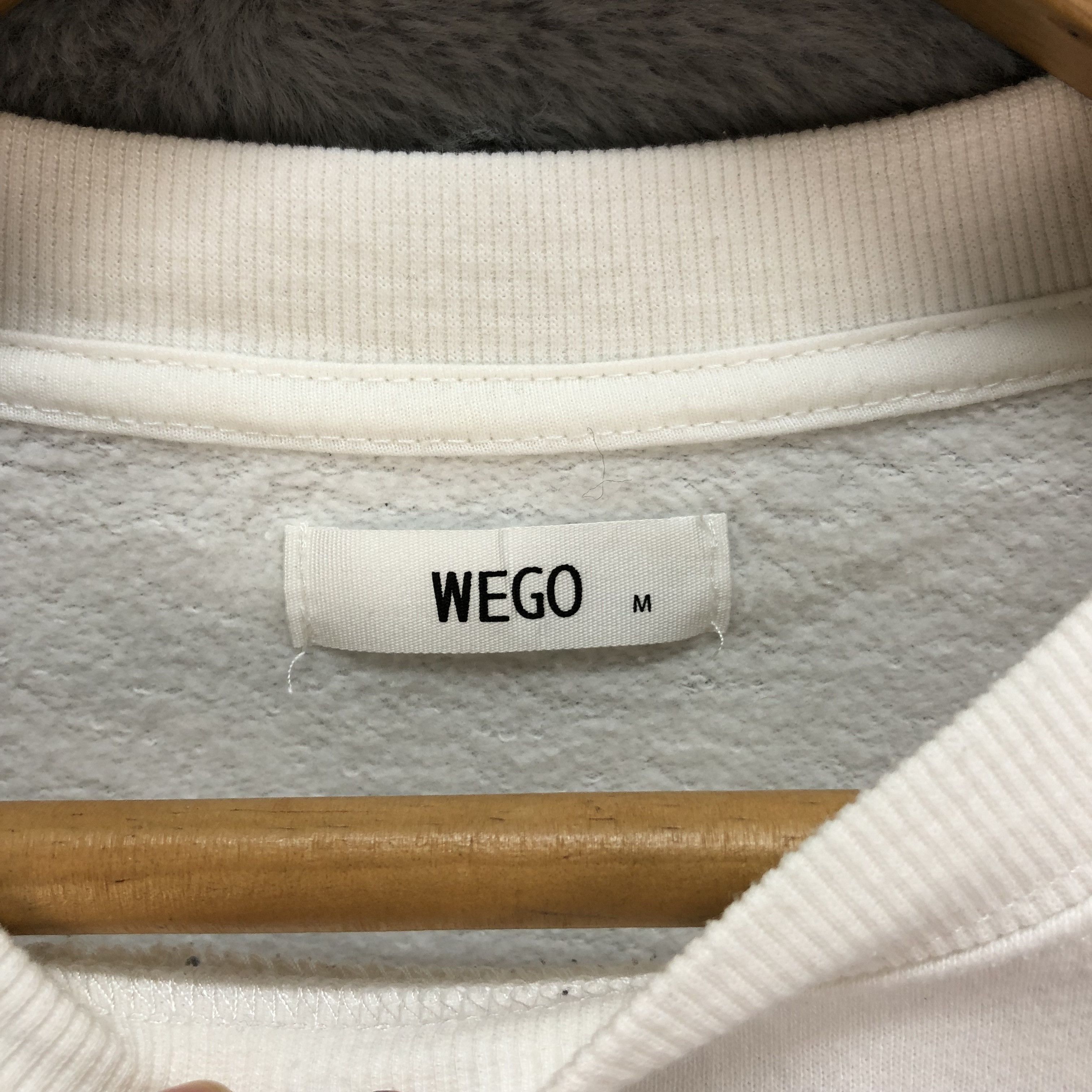 Disney WEGO X Disney Alladin Genie Graphic Sweatshirts #5443-190 Size US M / EU 48-50 / 2 - 7 Thumbnail
