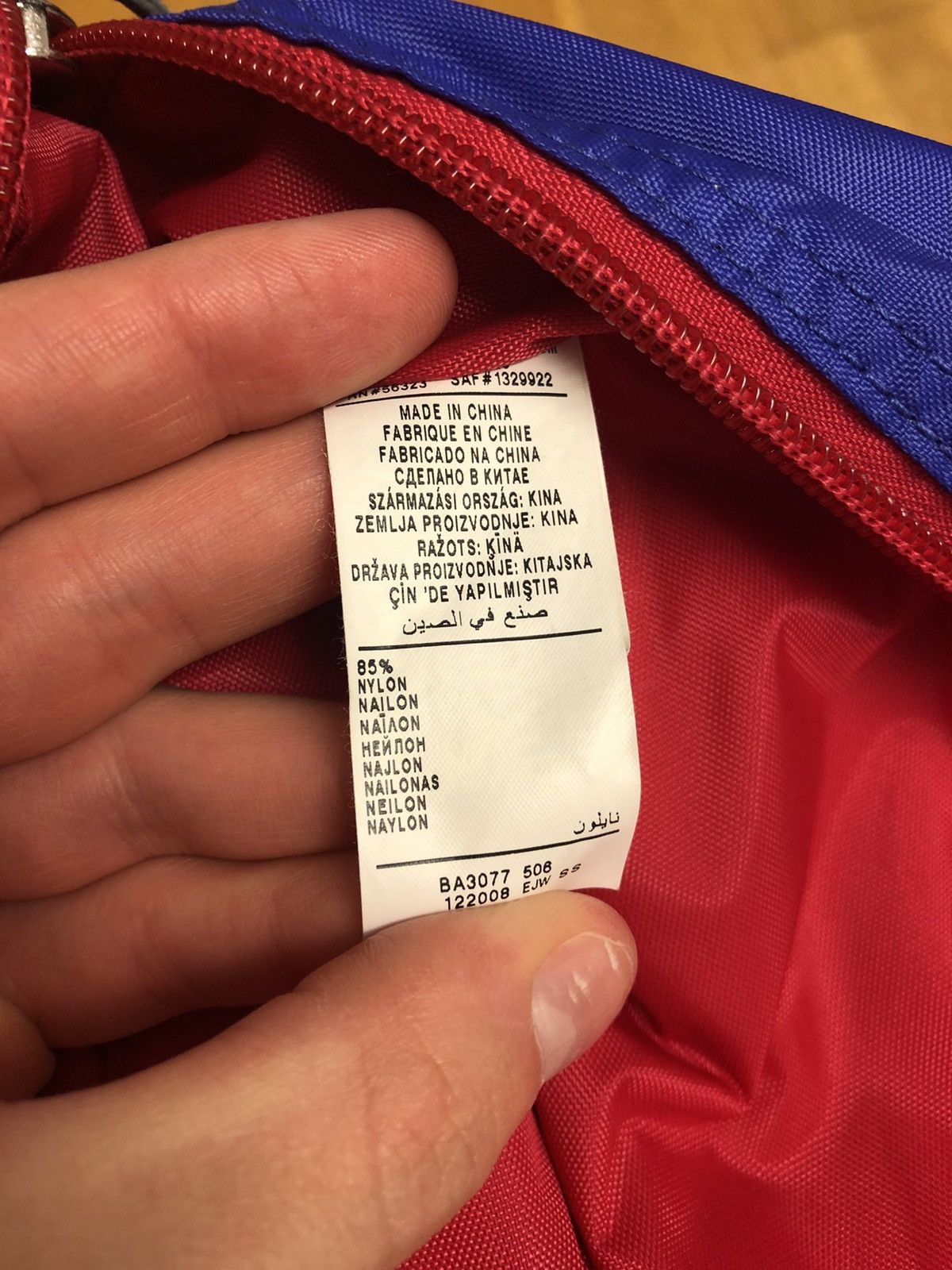 Nike NIKE FAST3R CLASSIC SPORT WORKOUT LIGHT DUFFLE BAG Size ONE SIZE - 7 Thumbnail