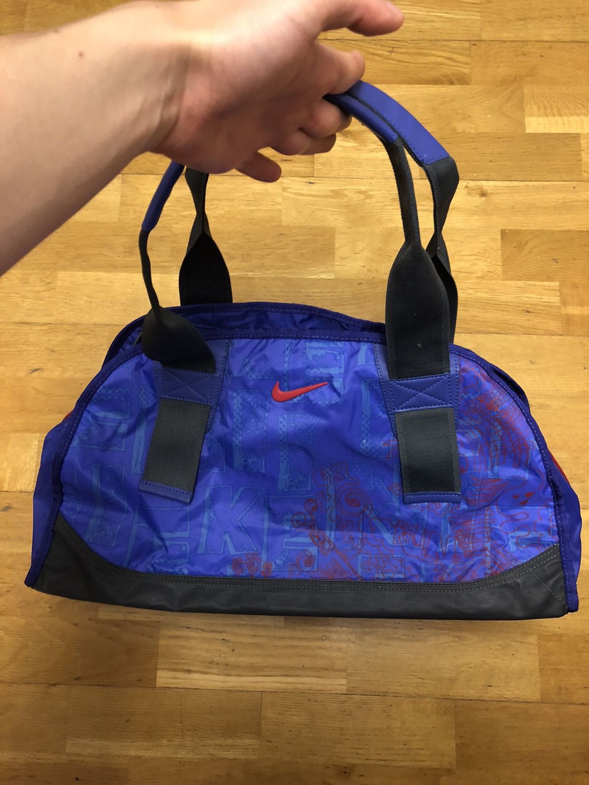 Nike NIKE FAST3R CLASSIC SPORT WORKOUT LIGHT DUFFLE BAG Size ONE SIZE - 1 Thumbnail