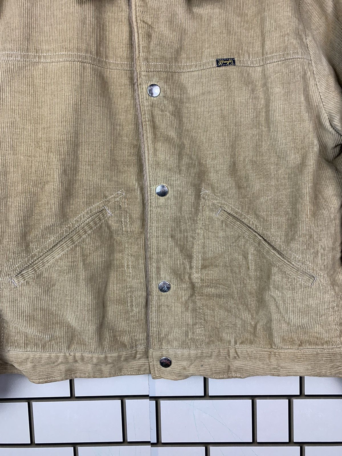 Vintage Vintage Trucker Wrangler Sherpa Jacket Size US M / EU 48-50 / 2 - 6 Thumbnail