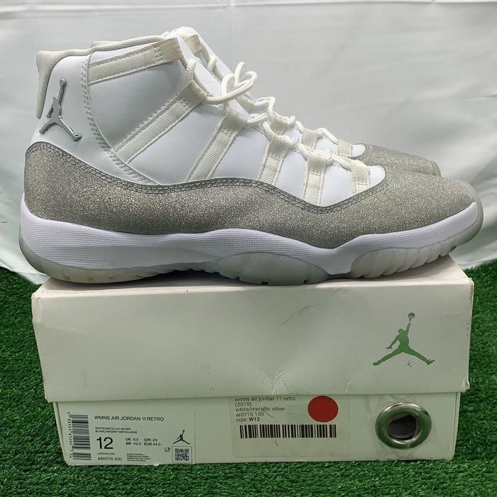 vast gray jordan 11