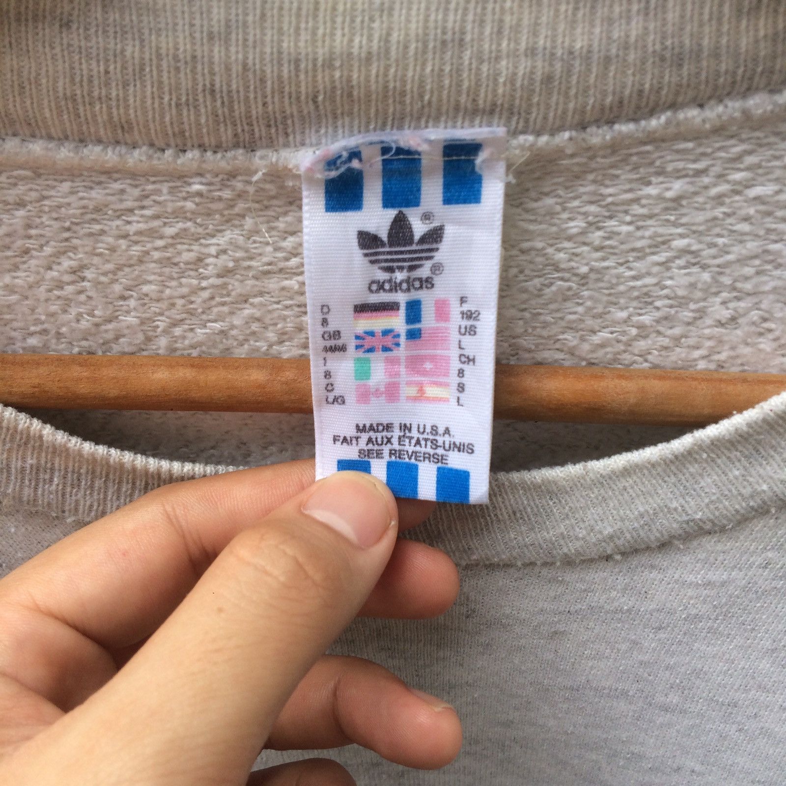 Adidas Vintage Adidas Big Logo Spell Out Sweatshirt | L Size US L / EU 52-54 / 3 - 2 Thumbnail