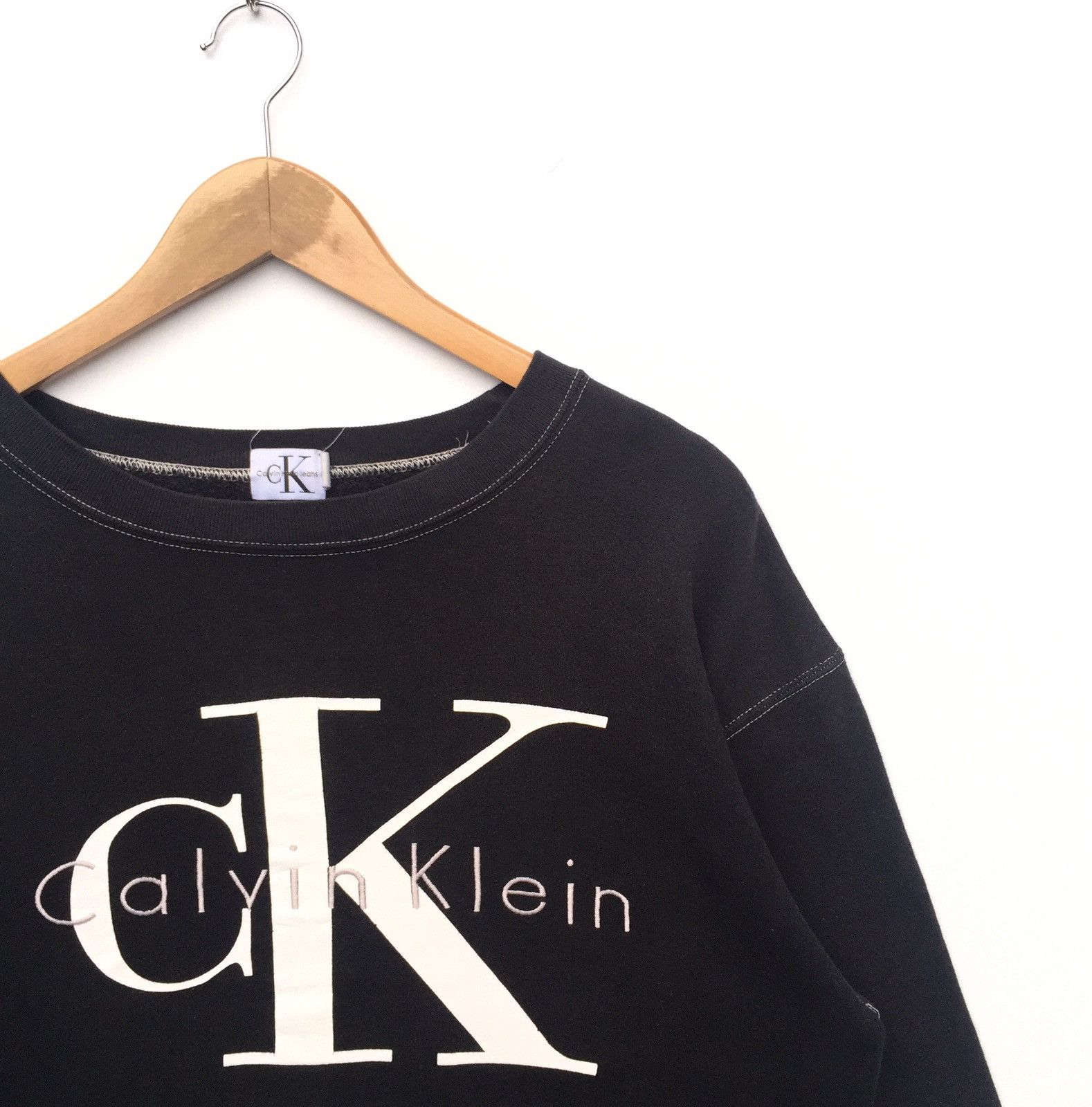 Calvin Klein Vintage 90s Calvin Klein Big Logo Sweatshirt | S | Swag Size US S / EU 44-46 / 1 - 2 Thumbnail