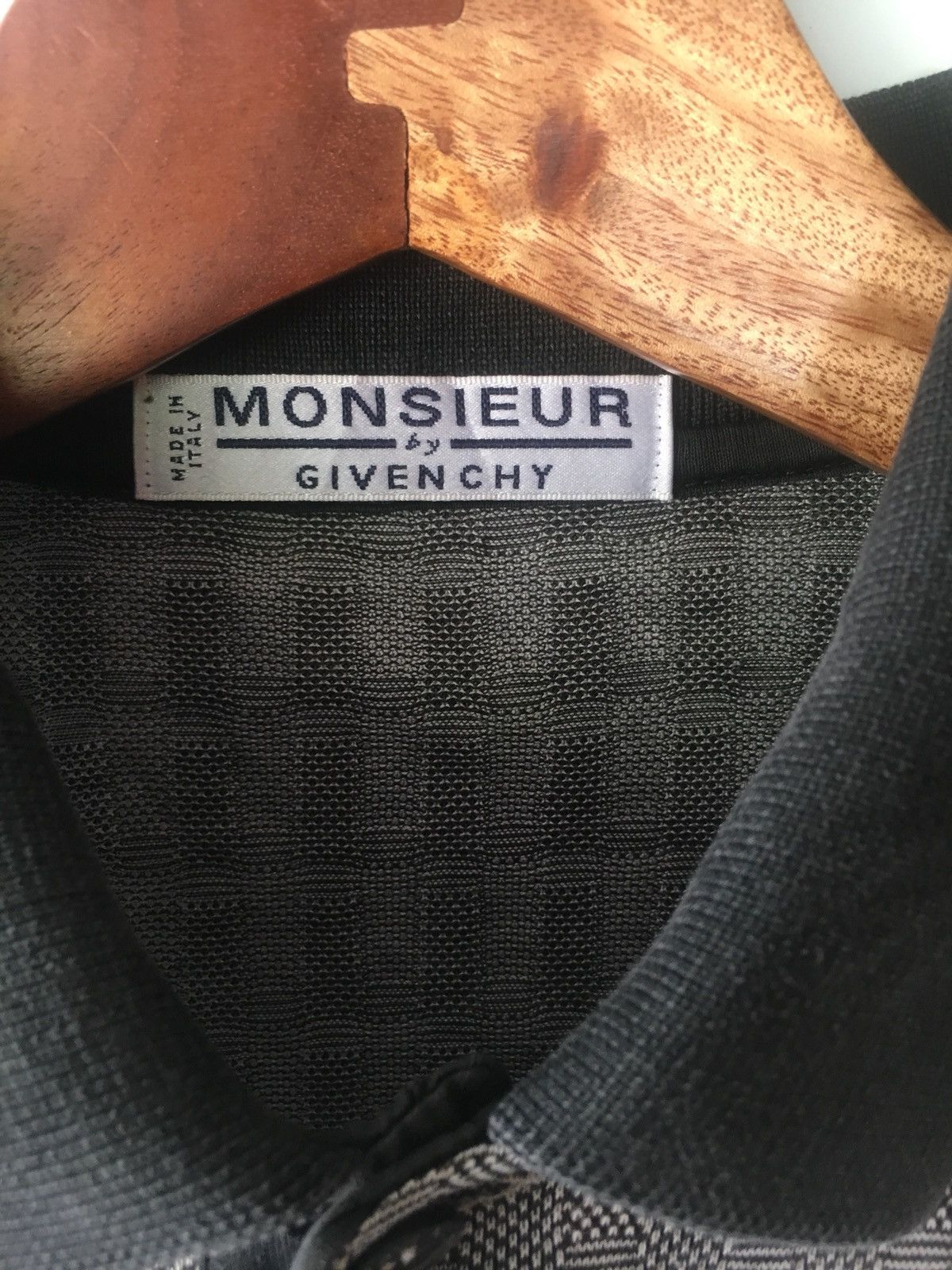 Givenchy GIVENCHY GREY SIZE S TEE SHIRT ITALY Size US S / EU 44-46 / 1 - 6 Thumbnail
