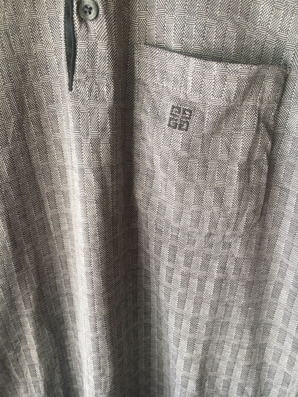 Givenchy GIVENCHY GREY SIZE S TEE SHIRT ITALY Size US S / EU 44-46 / 1 - 3 Thumbnail