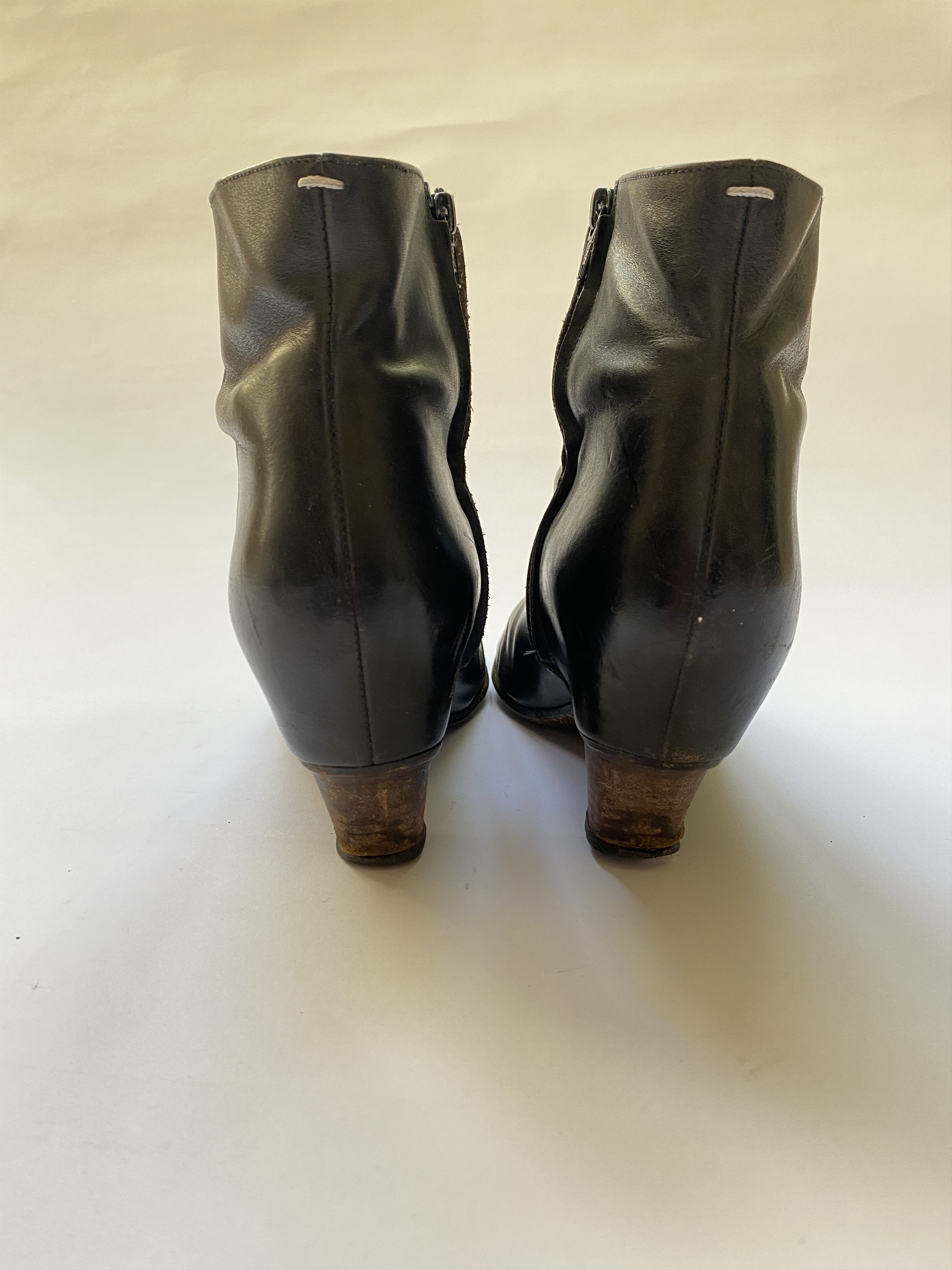 Maison Margiela ⚡️QUICK SALE⚡️Maison Martin Margiela Leather Heel Boots Size US 8 / IT 38 - 3 Thumbnail