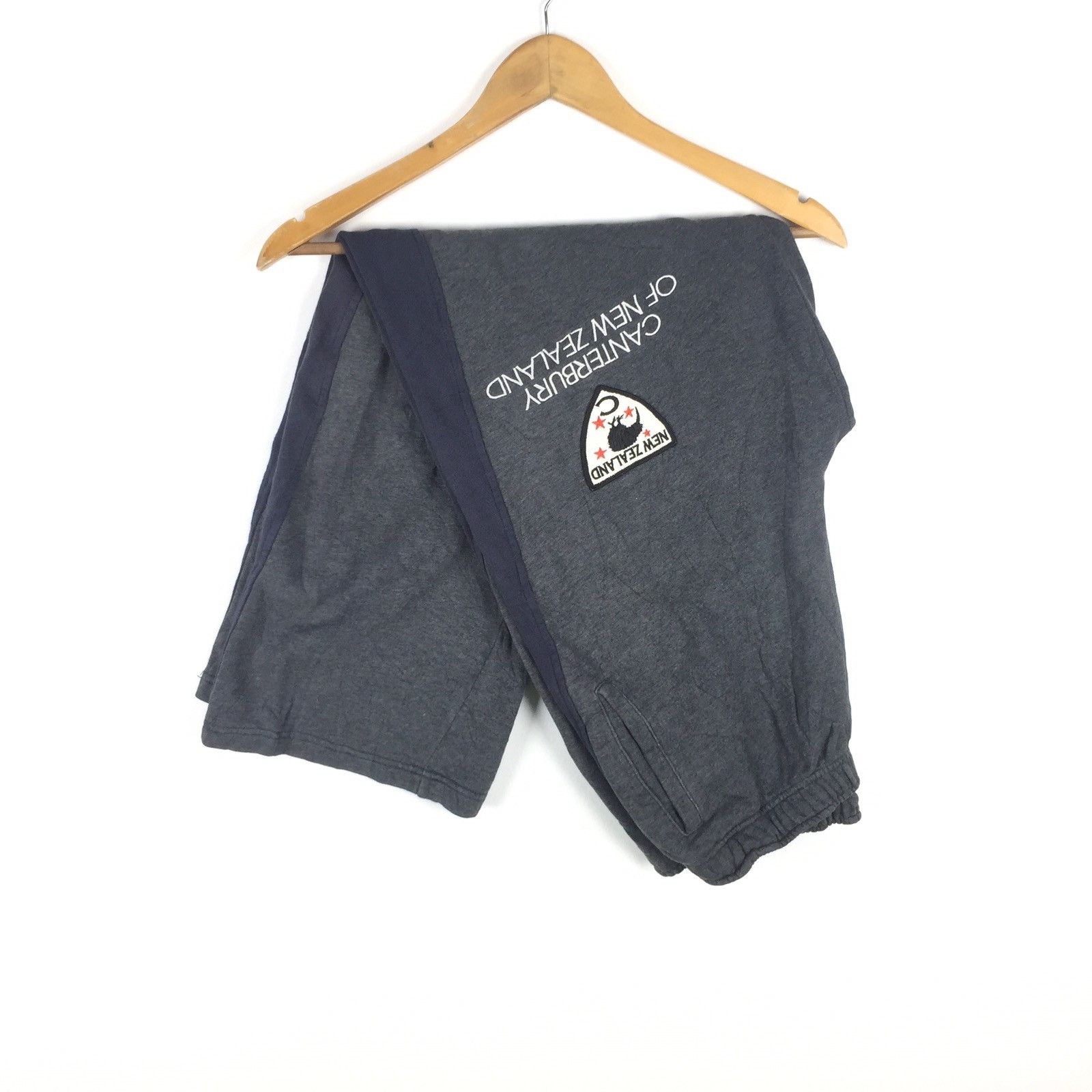Canterbury of New Zealand Vintage Canterbury of New Zealand Pants | 36 | Streetwear Size US 36 / EU 52 - 1 Thumbnail