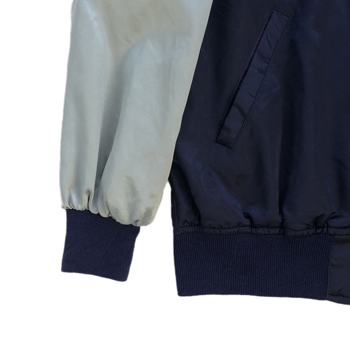 Vintage Champion Tenno-Sho 113th Sakura Laurel Light Jacket