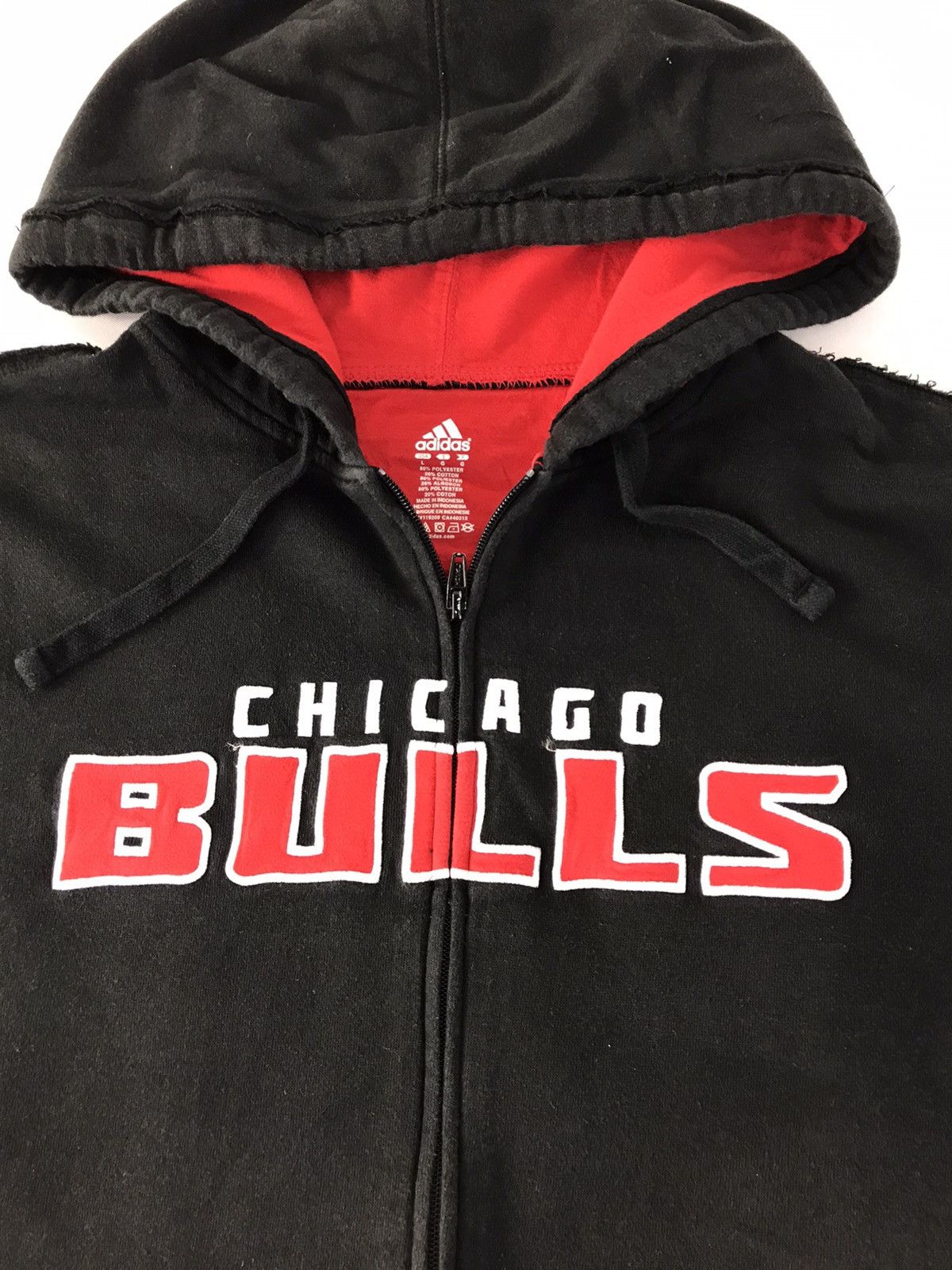 NBA Adidas NBA Chicago Bulls Hoodies Embroidery Logo Jacket Size US L / EU 52-54 / 3 - 3 Thumbnail