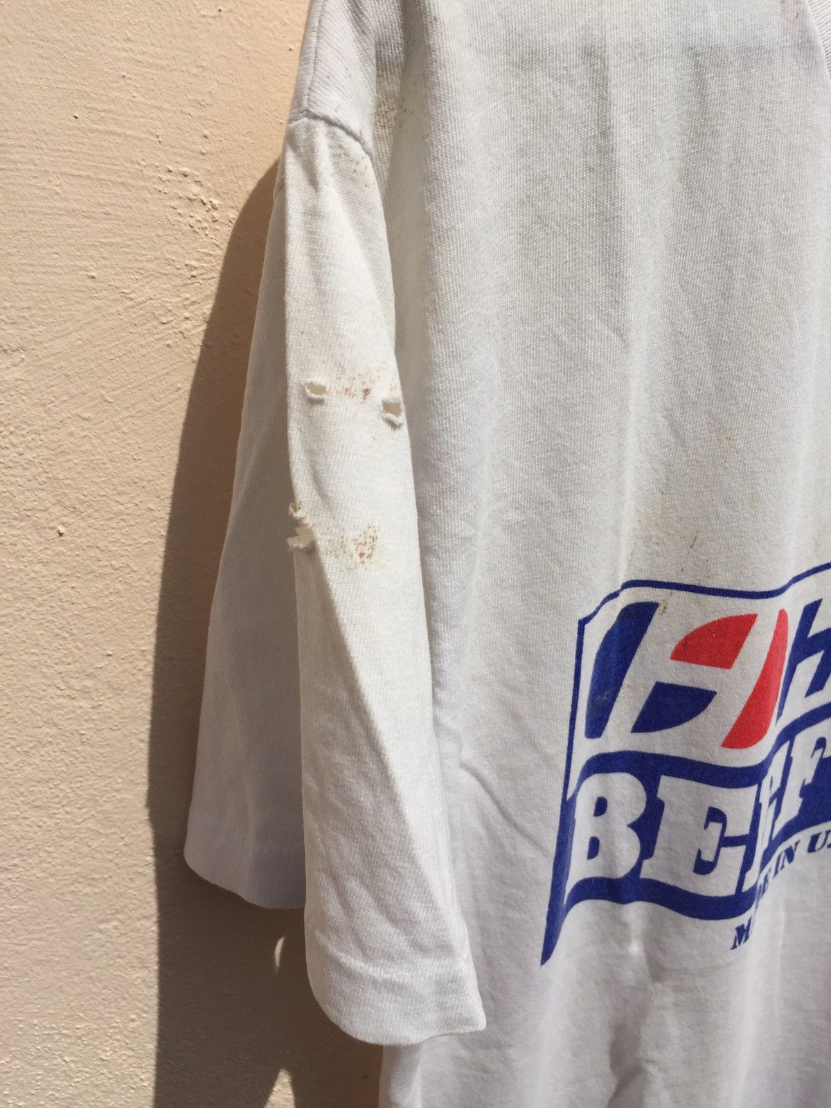 Hanes TRASHED Hanes Beefy T Logo Tee Size Medium 80s Size US M / EU 48-50 / 2 - 4 Thumbnail