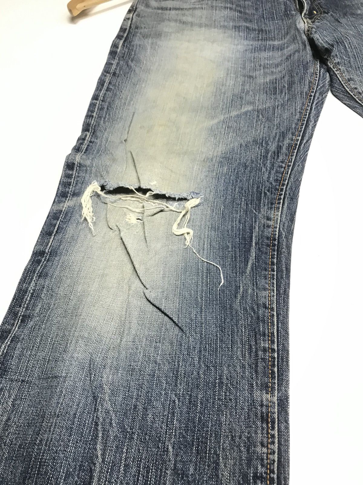 Edwin × Vintage VINTAGE SELVEDGE EDWIN 505zx DISTRESSED DENIM Size US 32 / EU 48 - 7 Thumbnail