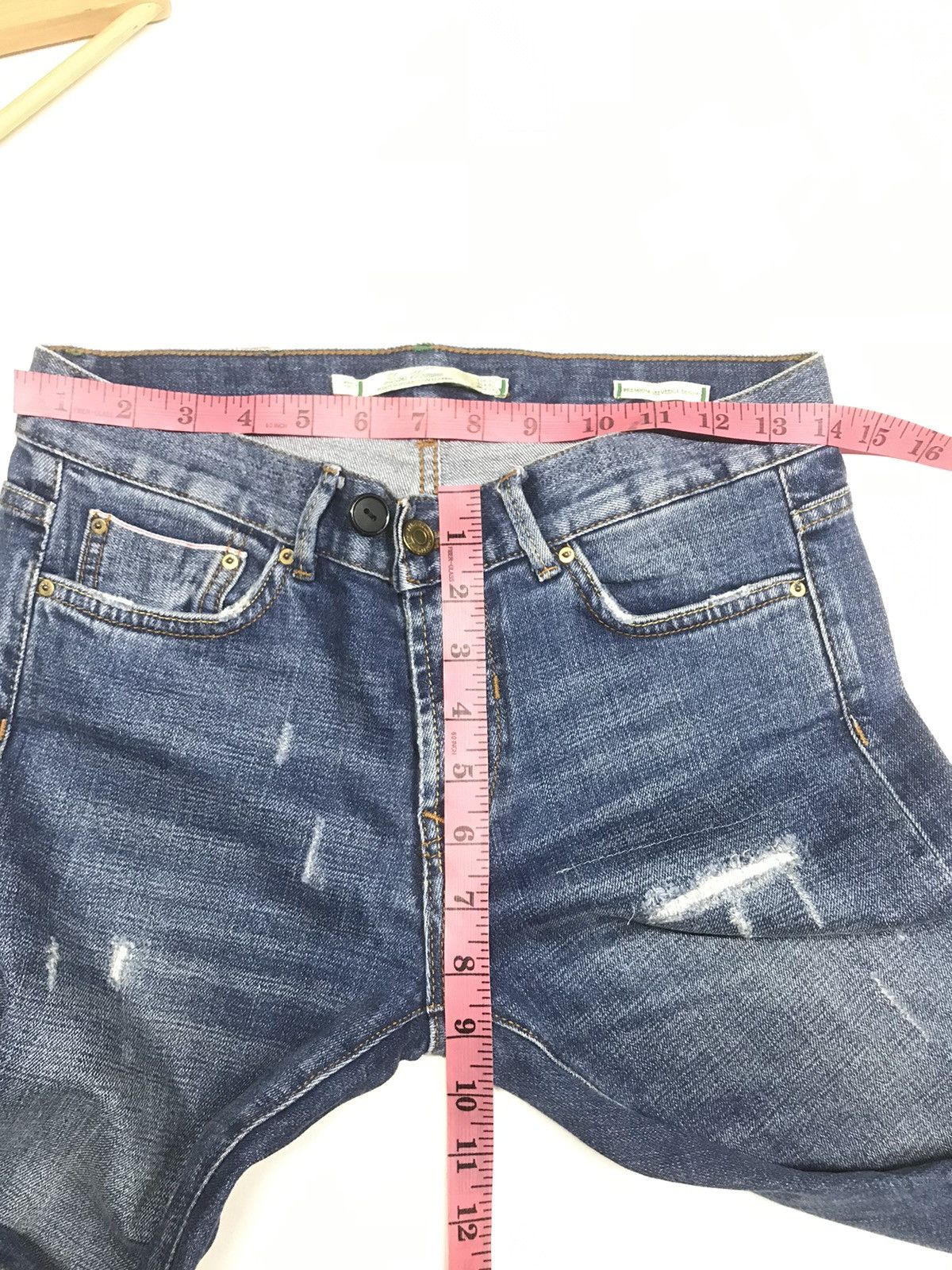 Zara VINTAGE ZARA WOMEN/UNISEX DISTRESSED SELVEDGE DENIM Size US 28 / EU 44 - 23 Thumbnail