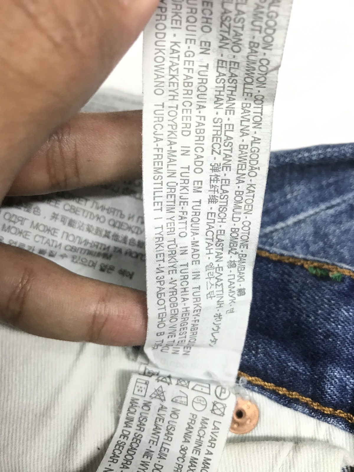 Zara VINTAGE ZARA WOMEN/UNISEX DISTRESSED SELVEDGE DENIM Size US 28 / EU 44 - 9 Thumbnail