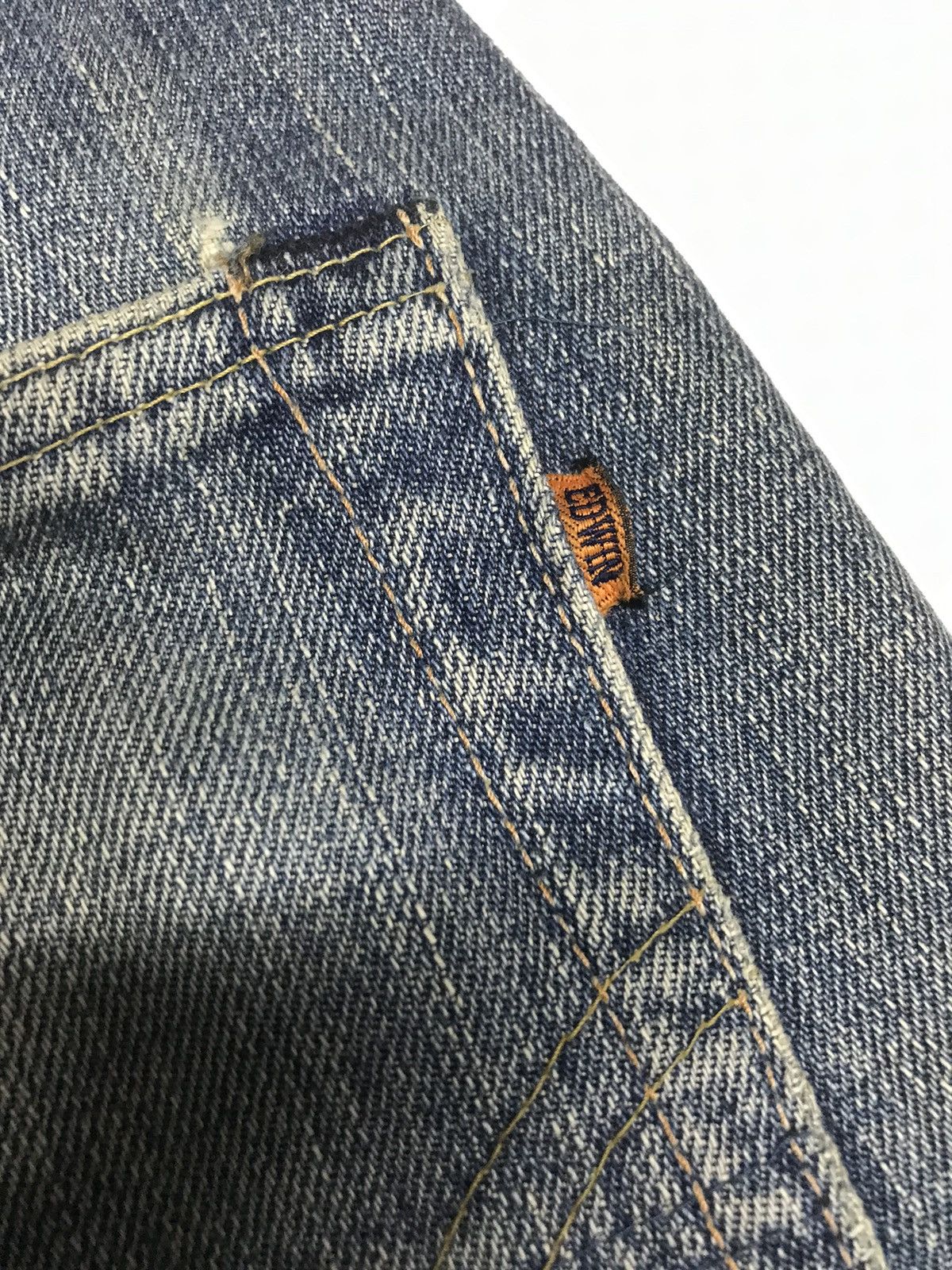 Edwin × Vintage VINTAGE SELVEDGE EDWIN 505 DISTRESSED DENIM Size US 32 / EU 48 - 13 Thumbnail