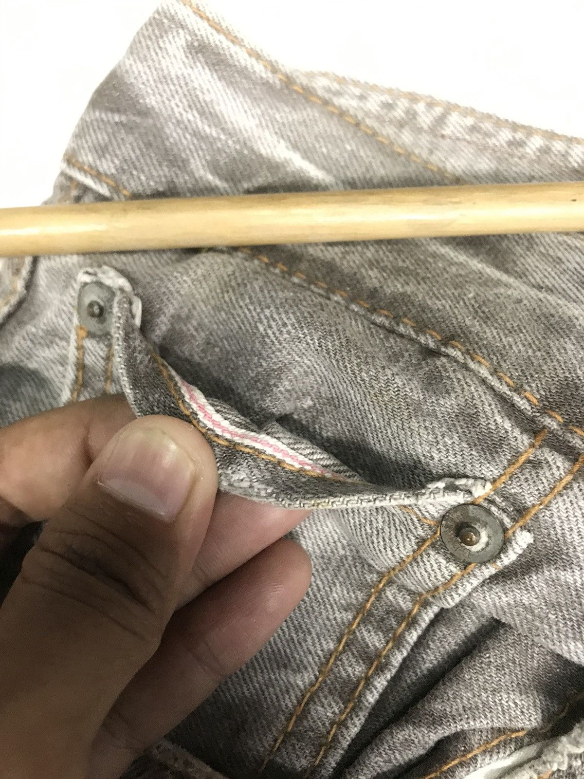 Edwin × Vintage VINTAGE RUSTY EDWIN DISTRESSED SELVEDGE DENIM Size US 30 / EU 46 - 4 Thumbnail