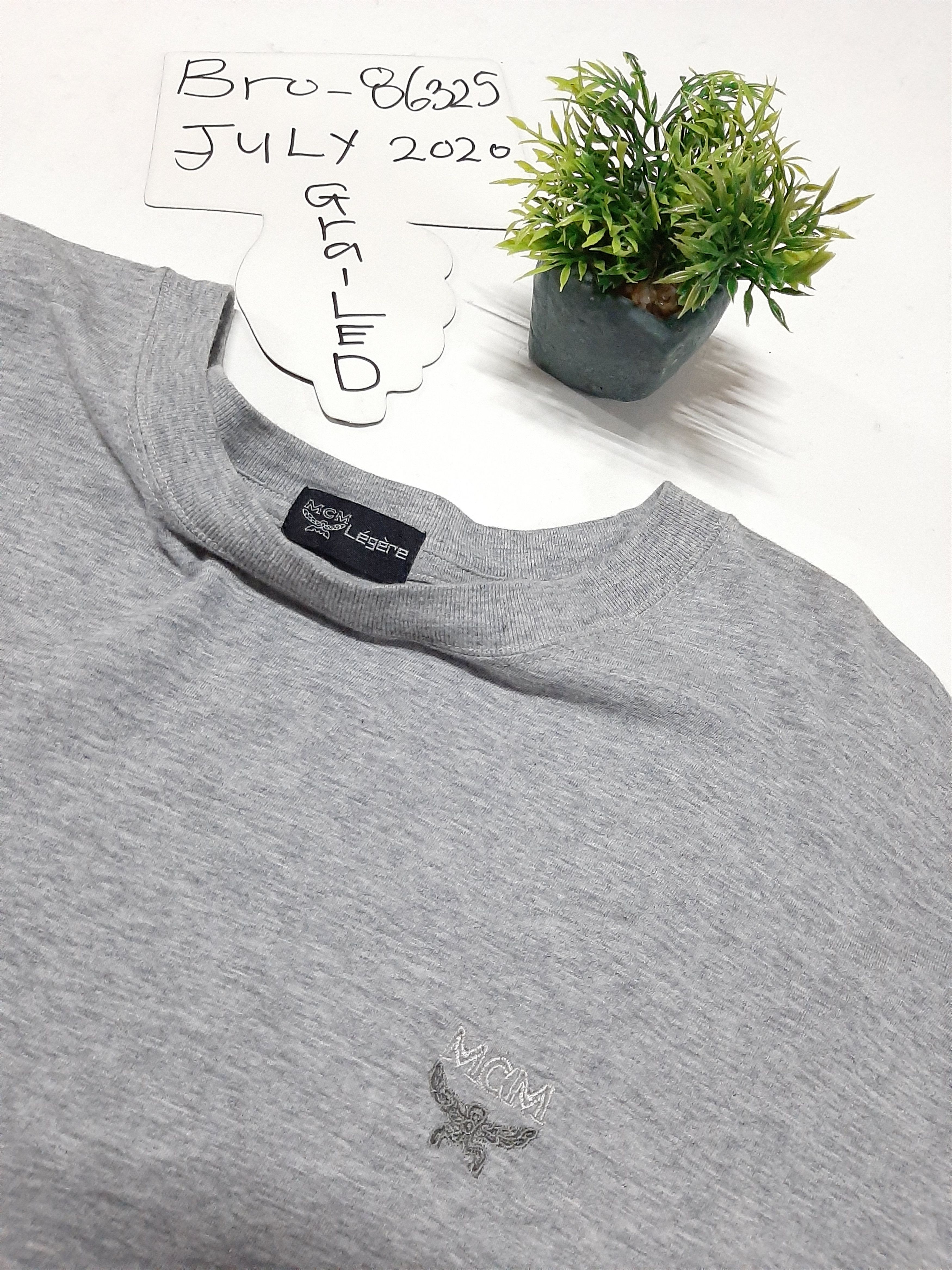 MCM × Vintage VINTAGE MCM SMALL LOGO EMBROIDERY TSHIRT Size US M / EU 48-50 / 2 - 3 Thumbnail