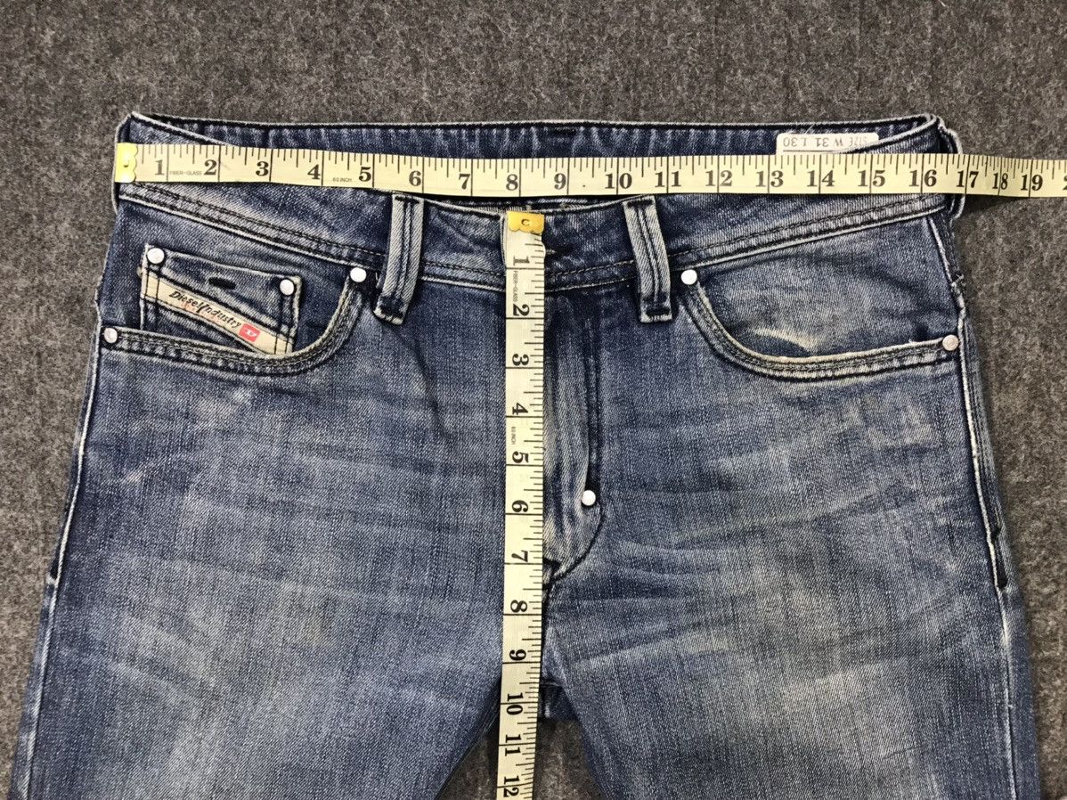 Diesel × Vintage Vtg Diesel Industry Back Side Pocket Big Logo Art Jeans Size US 33 - 19 Thumbnail
