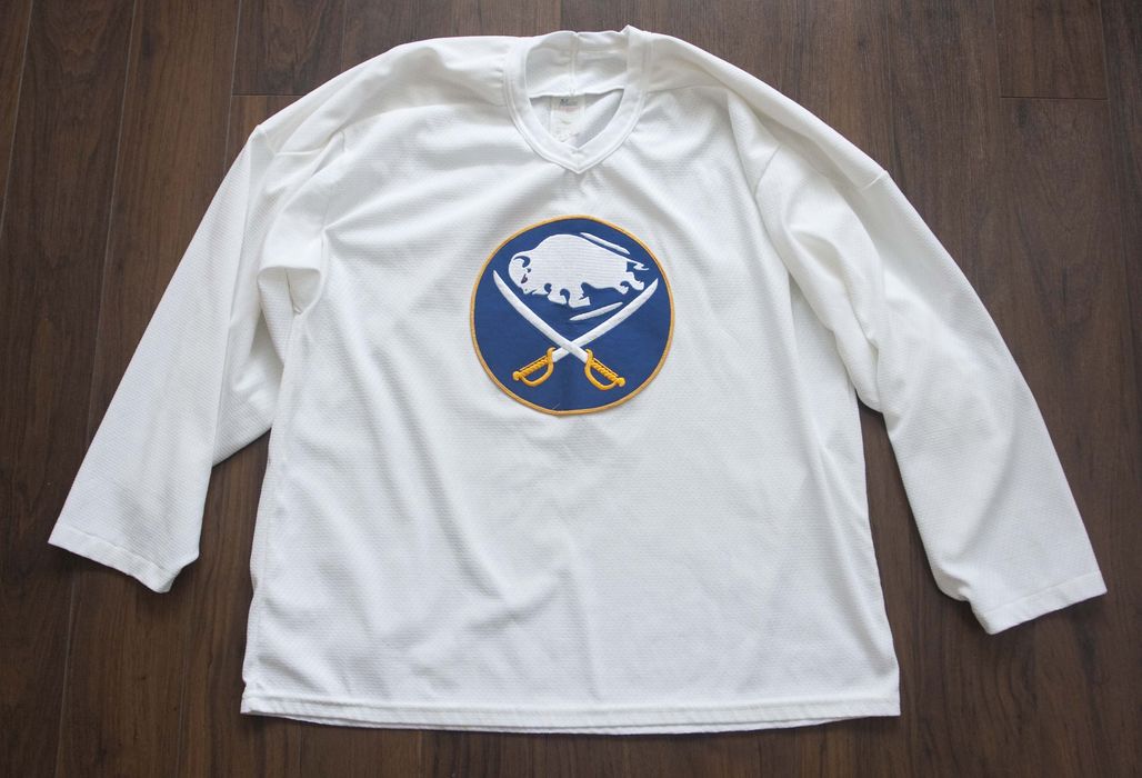 Vintage Buffalo Sabres Jersey Practice CCM Maska NHL Vintage Size L ...