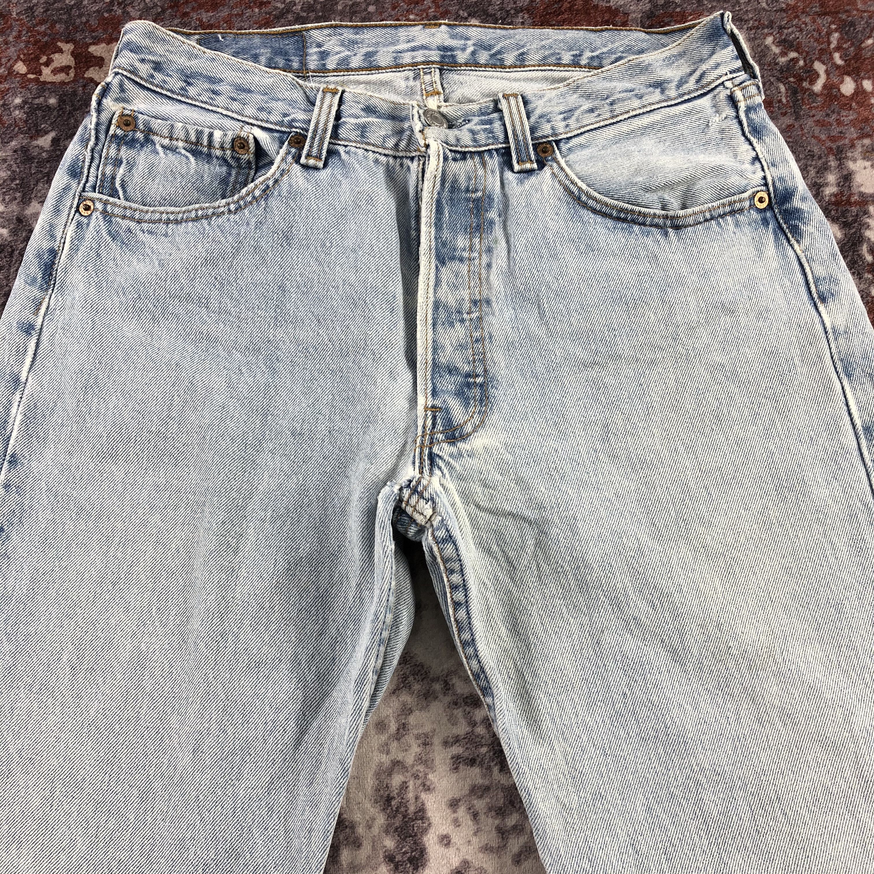 Levi's × Vintage 90s Vintage Light Wash Levis 501 Jeans-JM2901 Size US 30 / EU 46 - 3 Thumbnail