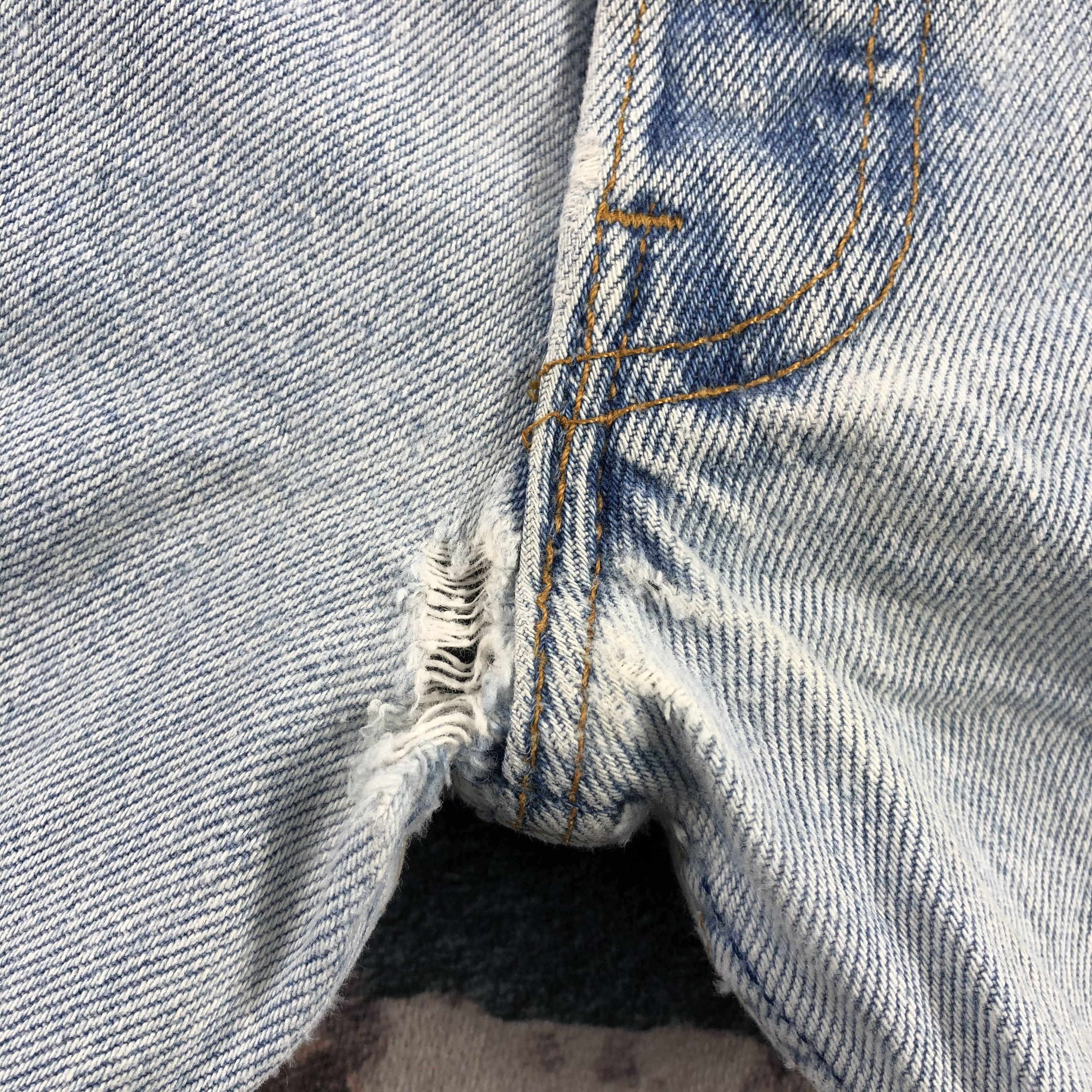 Levi's × Vintage 90s Vintage Light Wash Levis 501 Jeans-JM2901 Size US 30 / EU 46 - 8 Thumbnail
